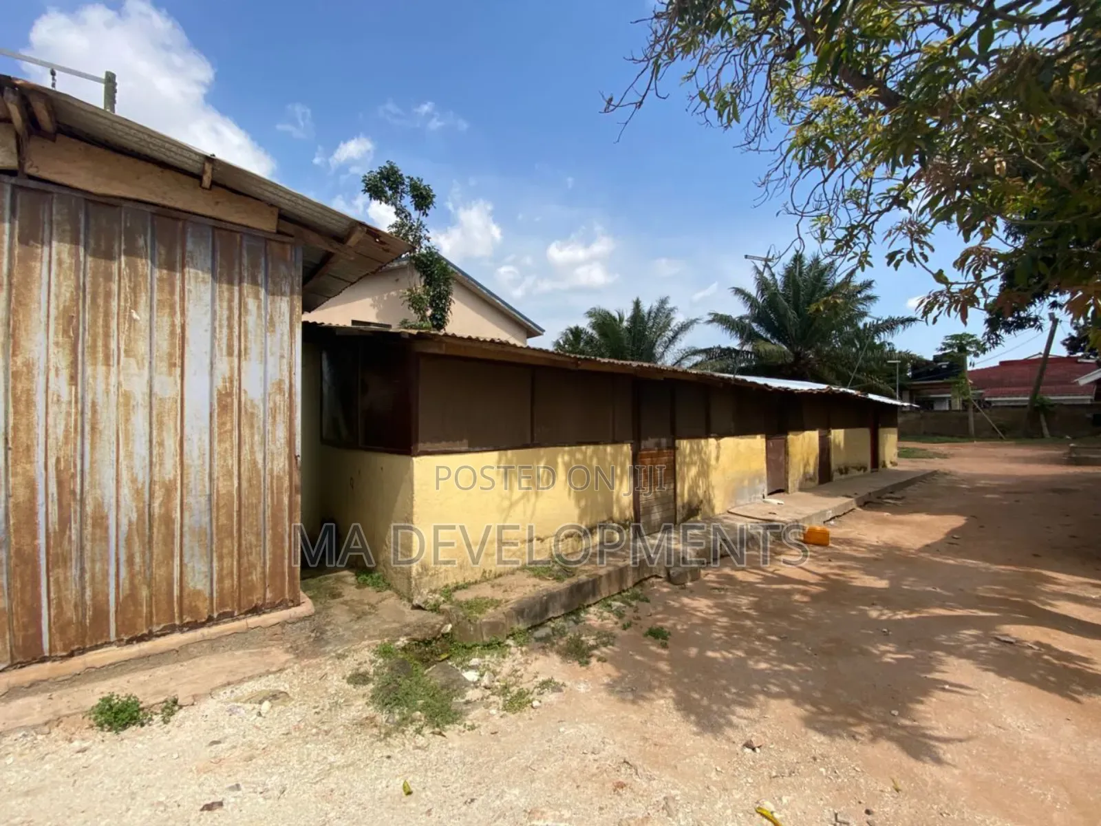 100*80 Plot of Land for Sale at Alhaji
