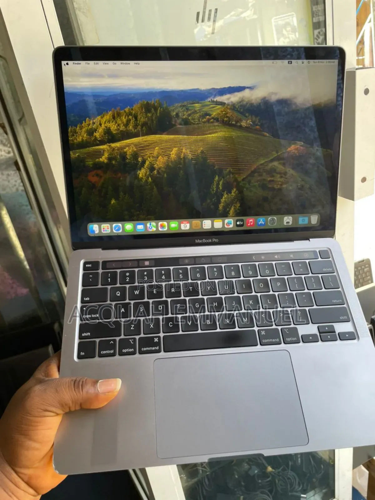 Laptop Apple MacBook 2020 8GB Intel Core I5 SSD 512GB