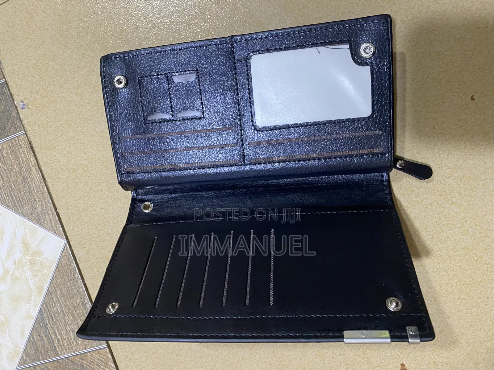 Multi-compartment Purse