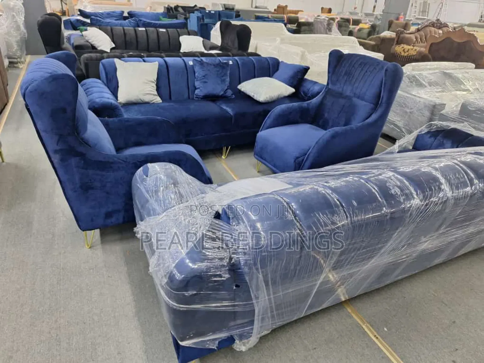 Newly Imported High Quality 7 Seater Turkish Sofa Set Available