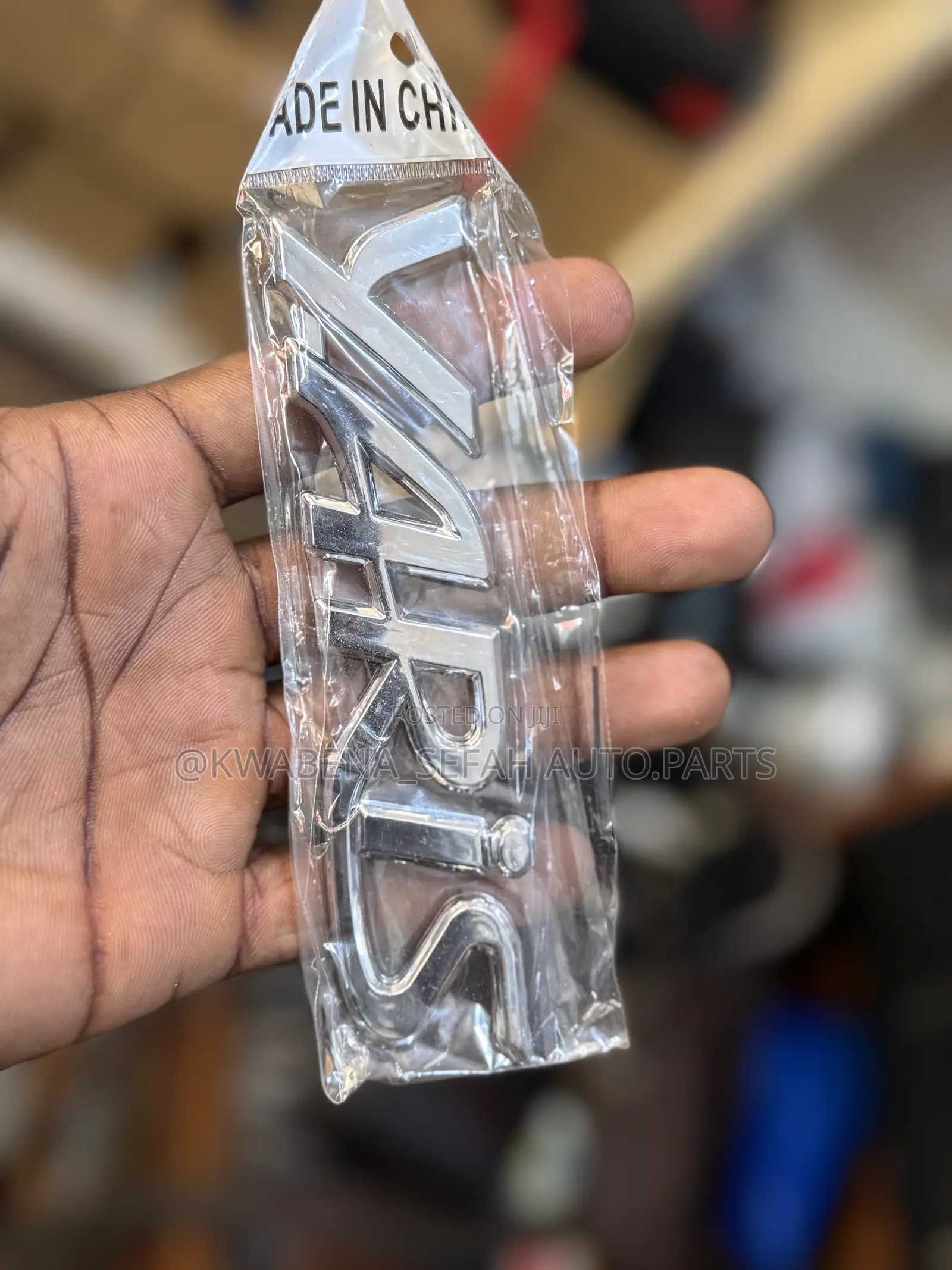 Original Toyota Yaris Written Crowns Available For All Cars