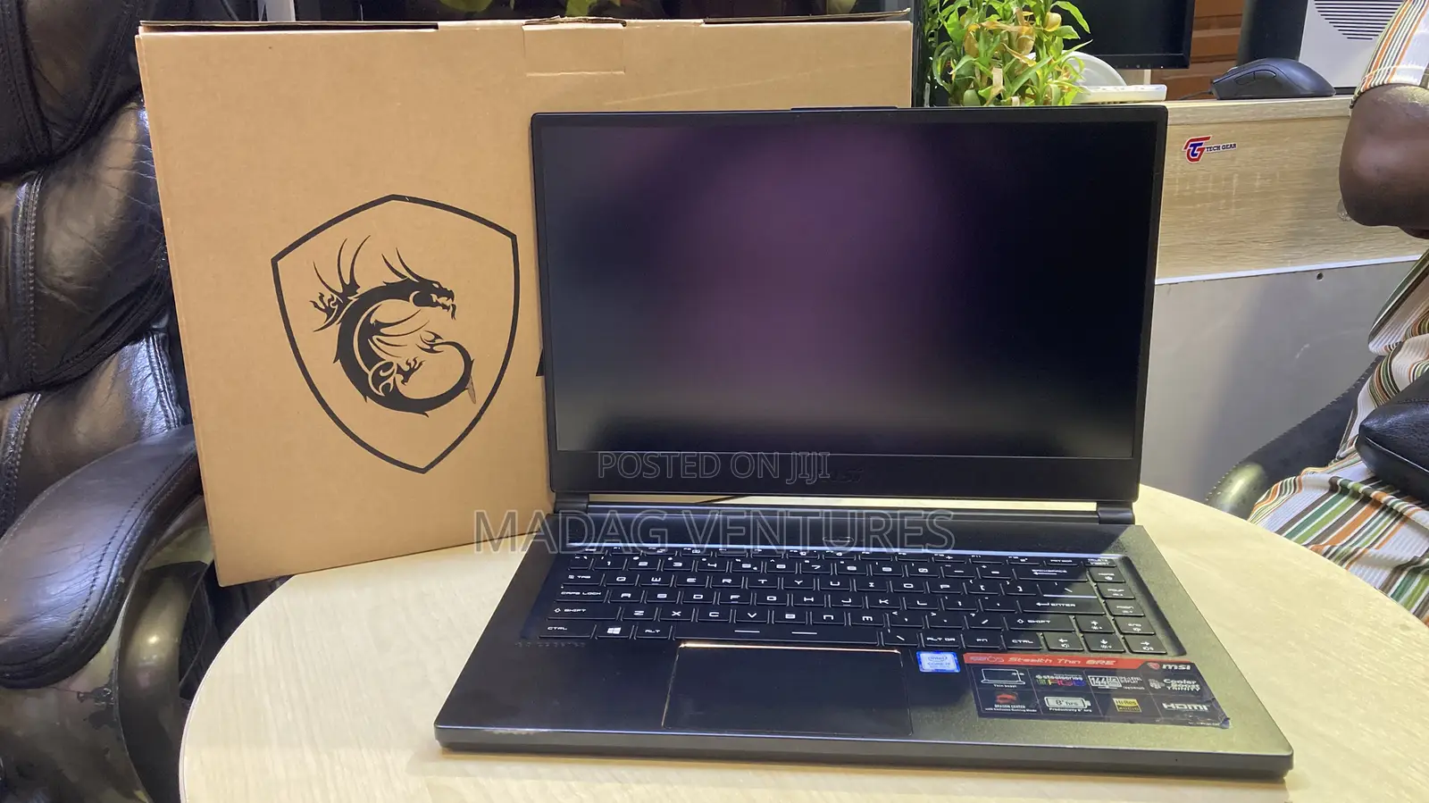 Laptop MSI GS65 Stealth Thin 8RE 16GB Intel Core I7 SSD 512GB
