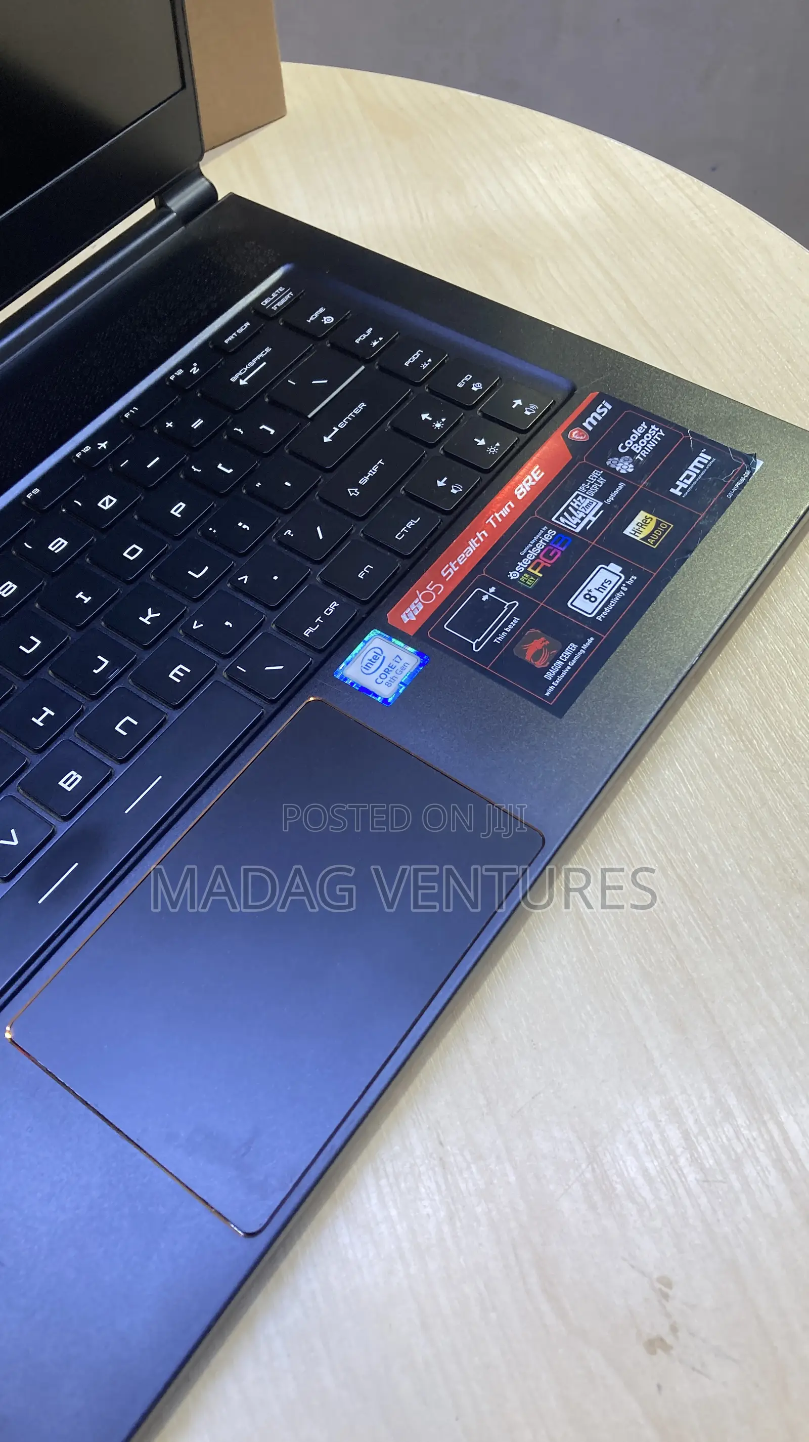 Laptop MSI GS65 Stealth Thin 8RE 16GB Intel Core I7 SSD 512GB