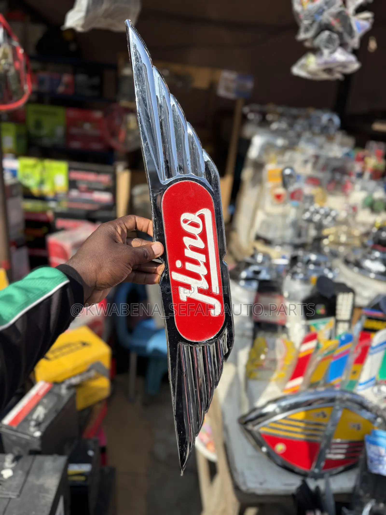 Original Car Spear-king Crowns Available For All Cars