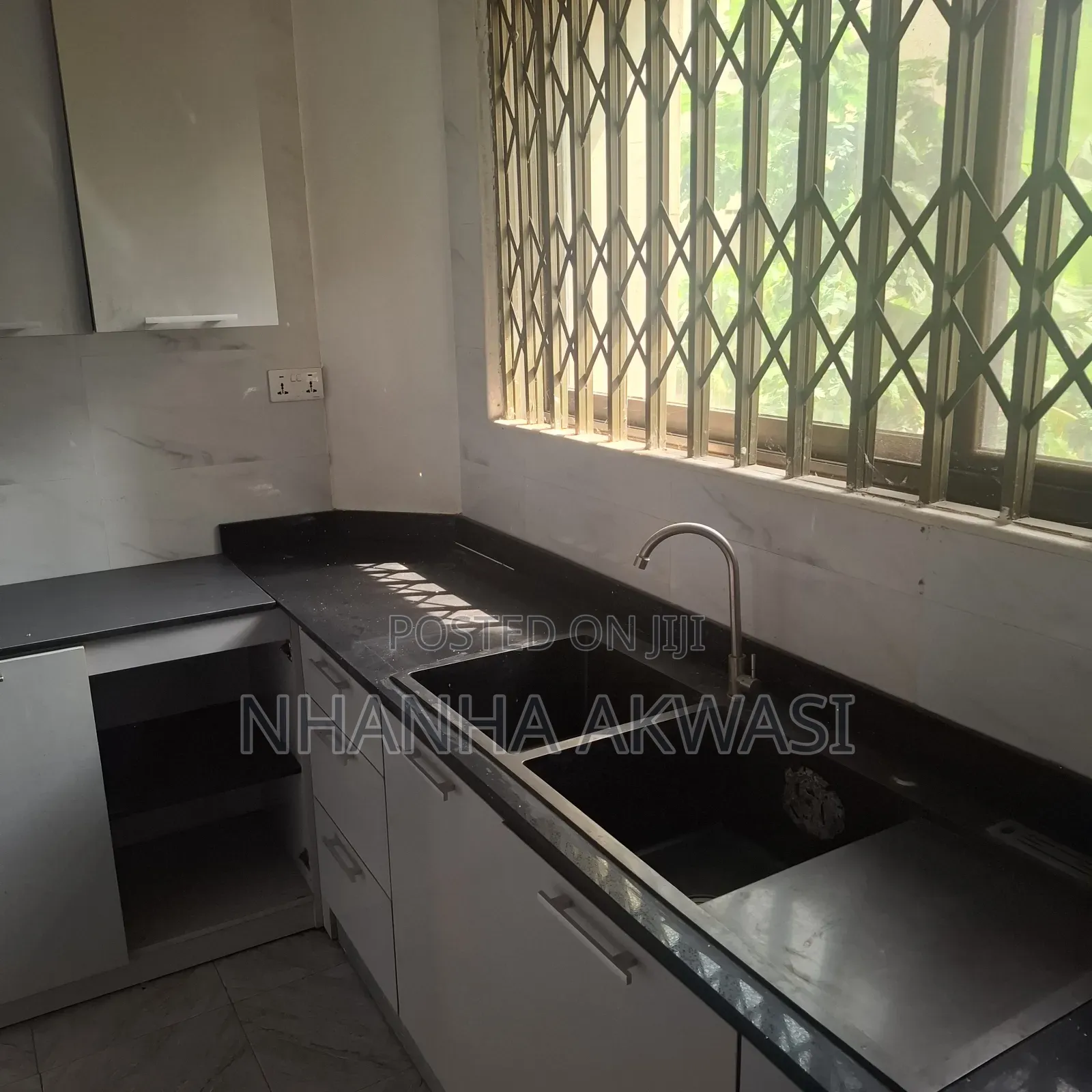 2bdrm Apartment in Sakumono for rent