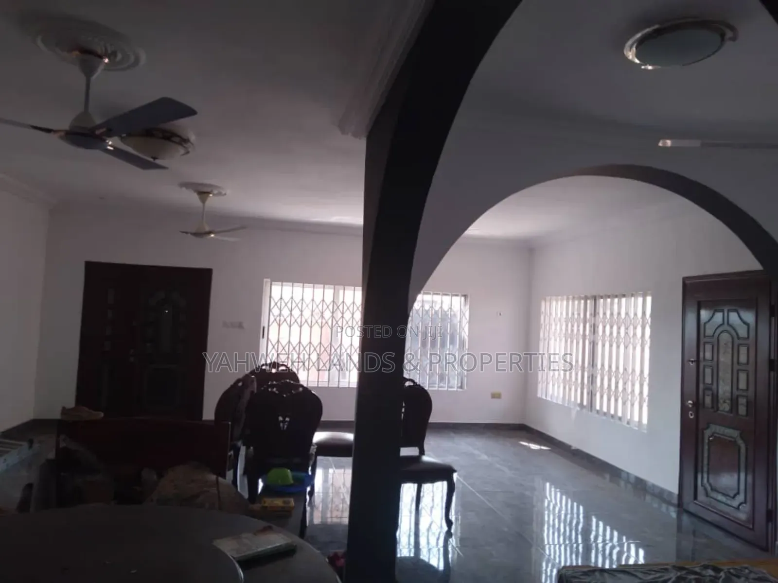 4bdrm House in Teshie for rent