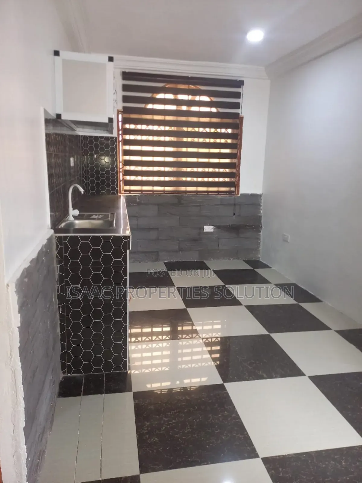 1bdrm Apartment in Isaac Properties, Shama Ahanta East Metropolitan