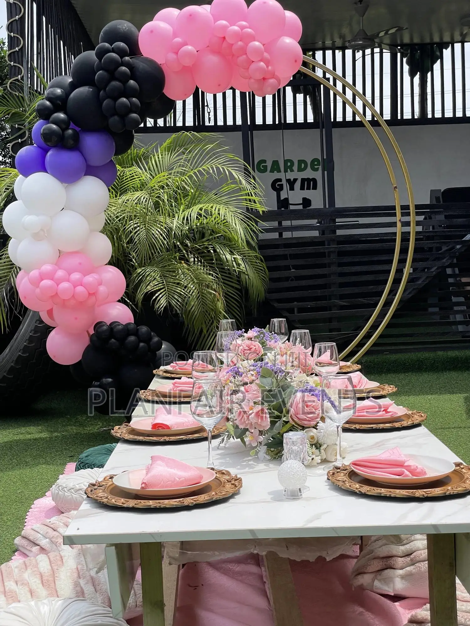 Affordable Picnic Setup
