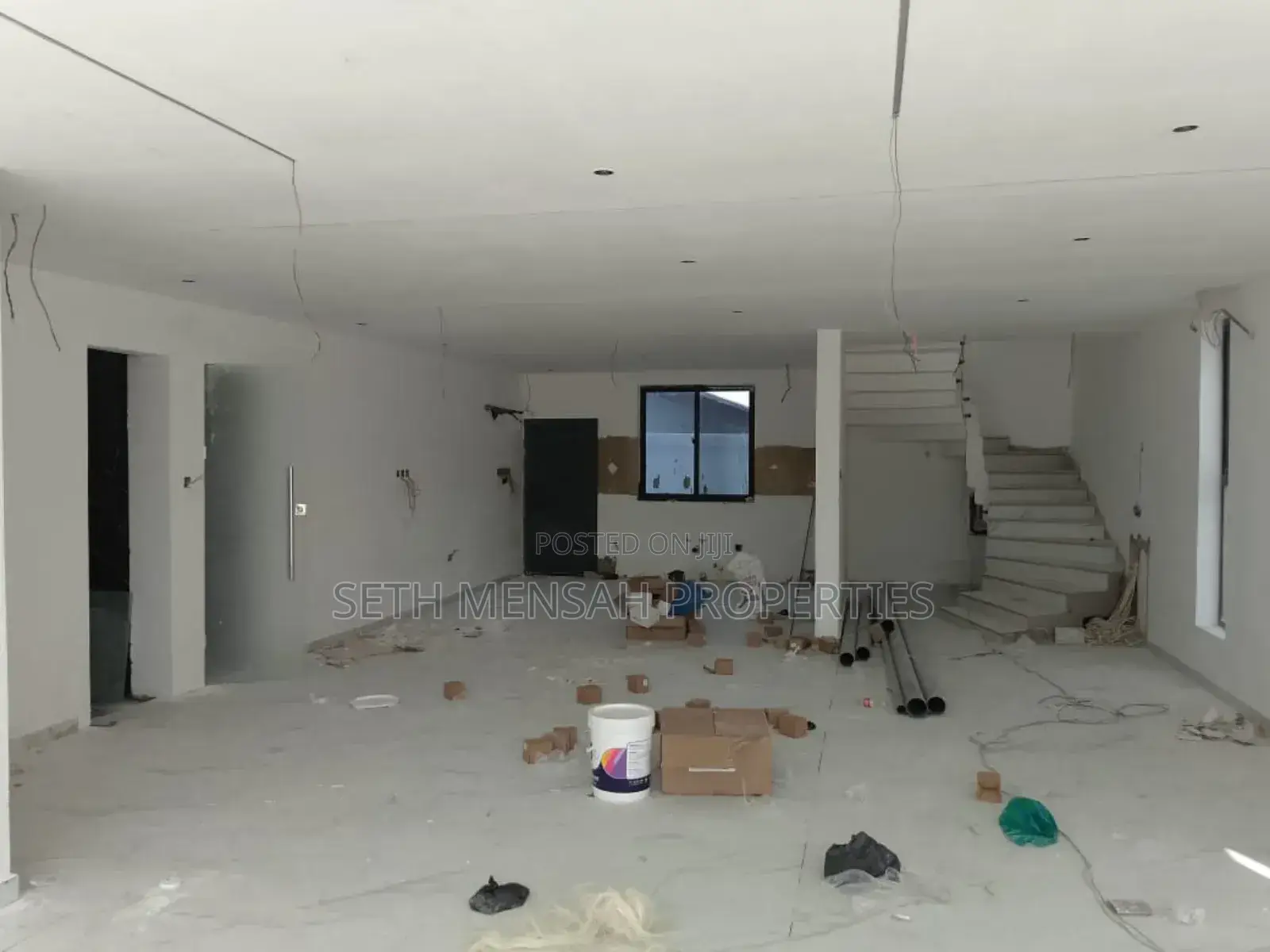 4bdrm House in Adenta for sale