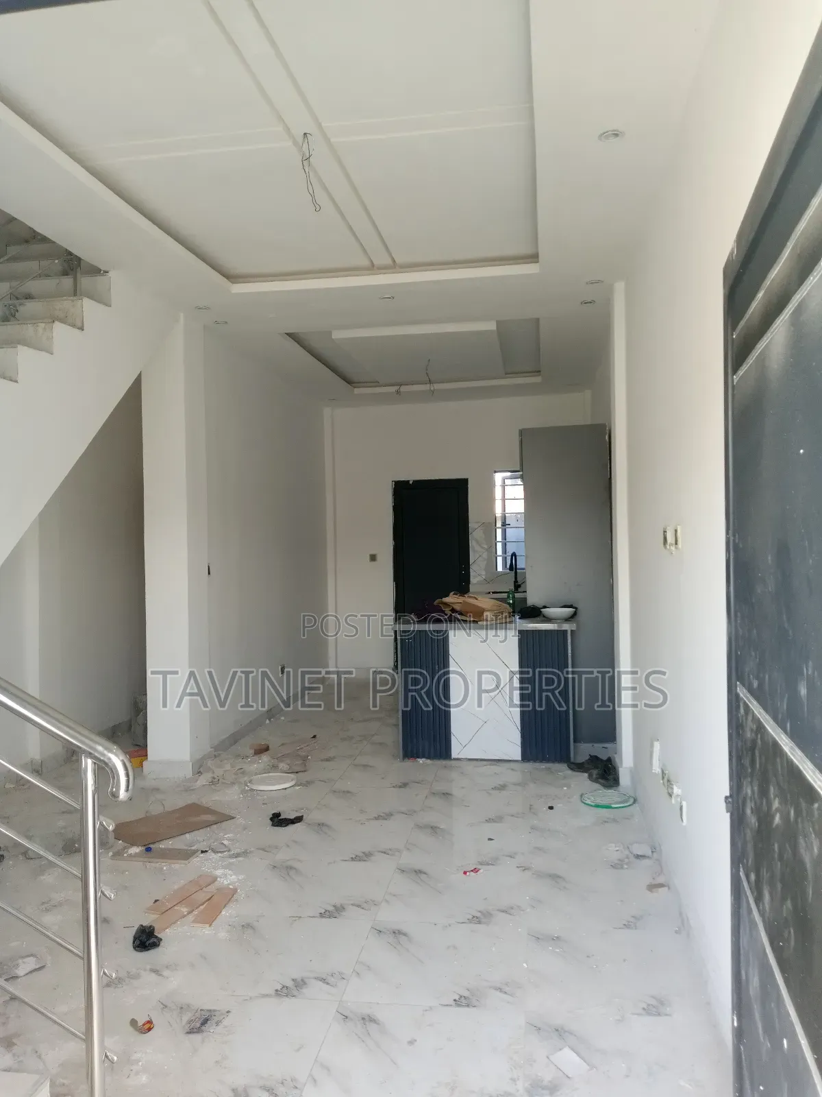2bdrm Block of Flats in Ashaley Botwe for sale