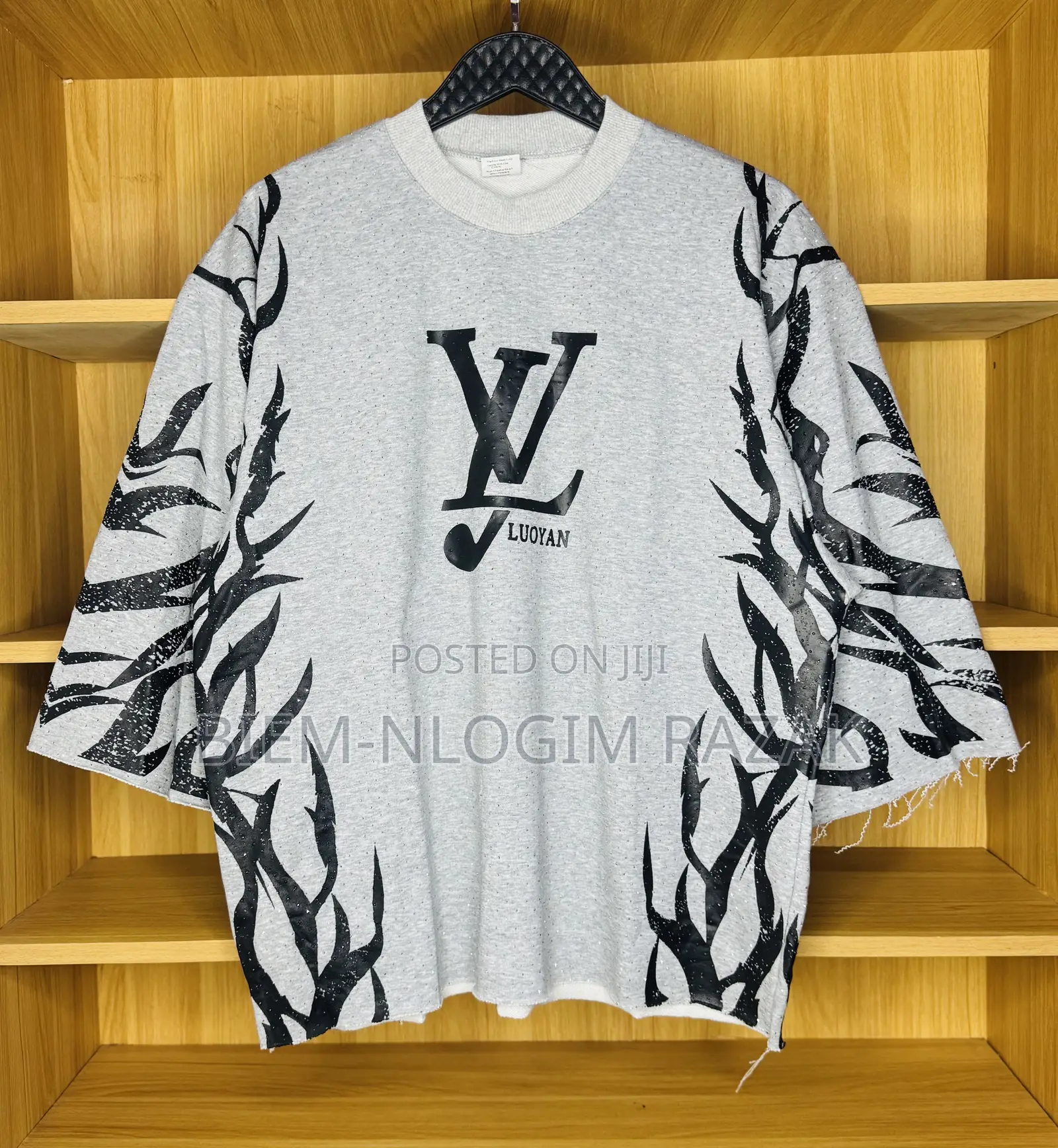 Luis Vuitton N Wait Crop Tops Available in Stock