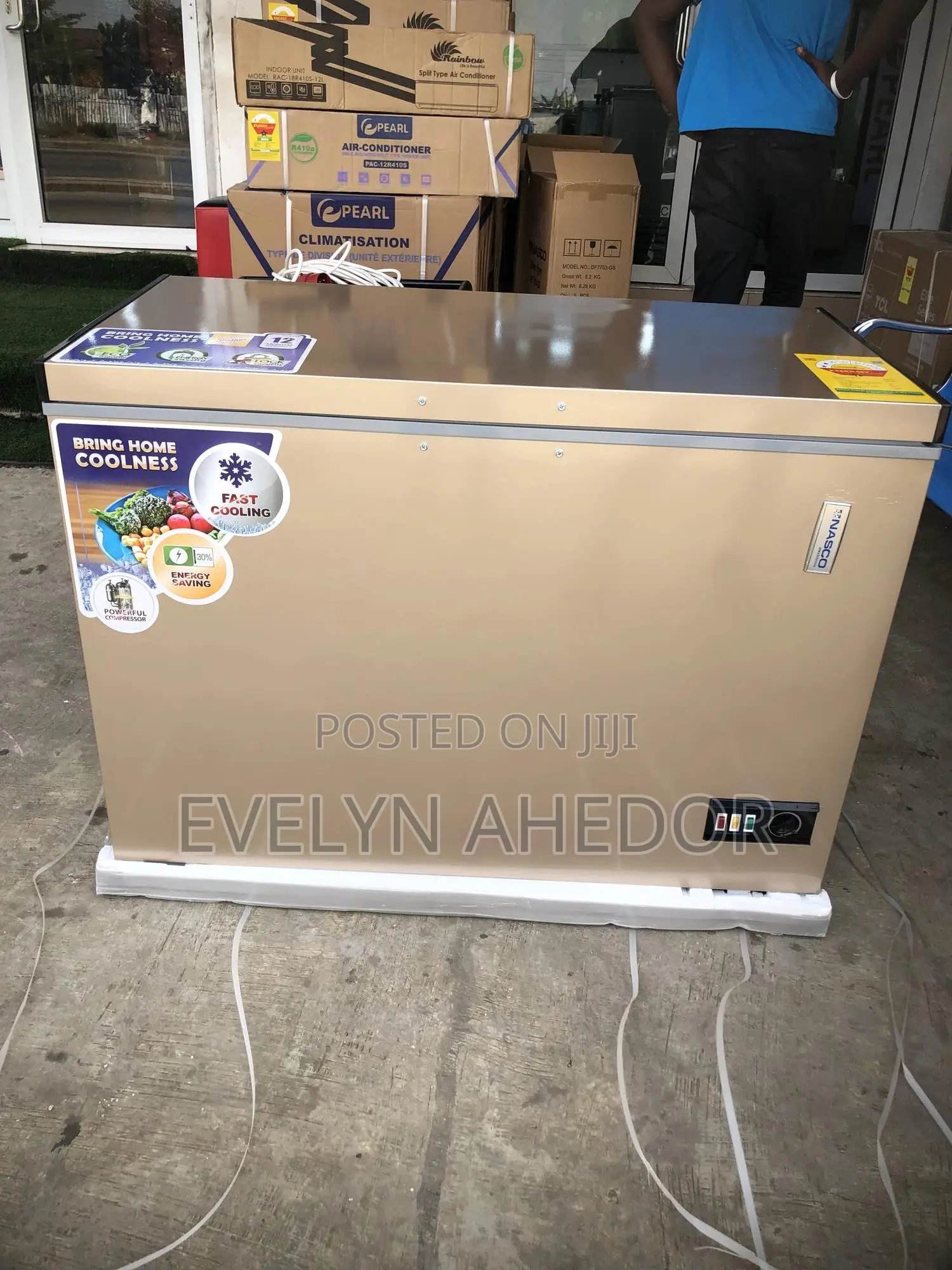 Strong Cooling Nasco Chest Freezer 318 Liters Gold Color