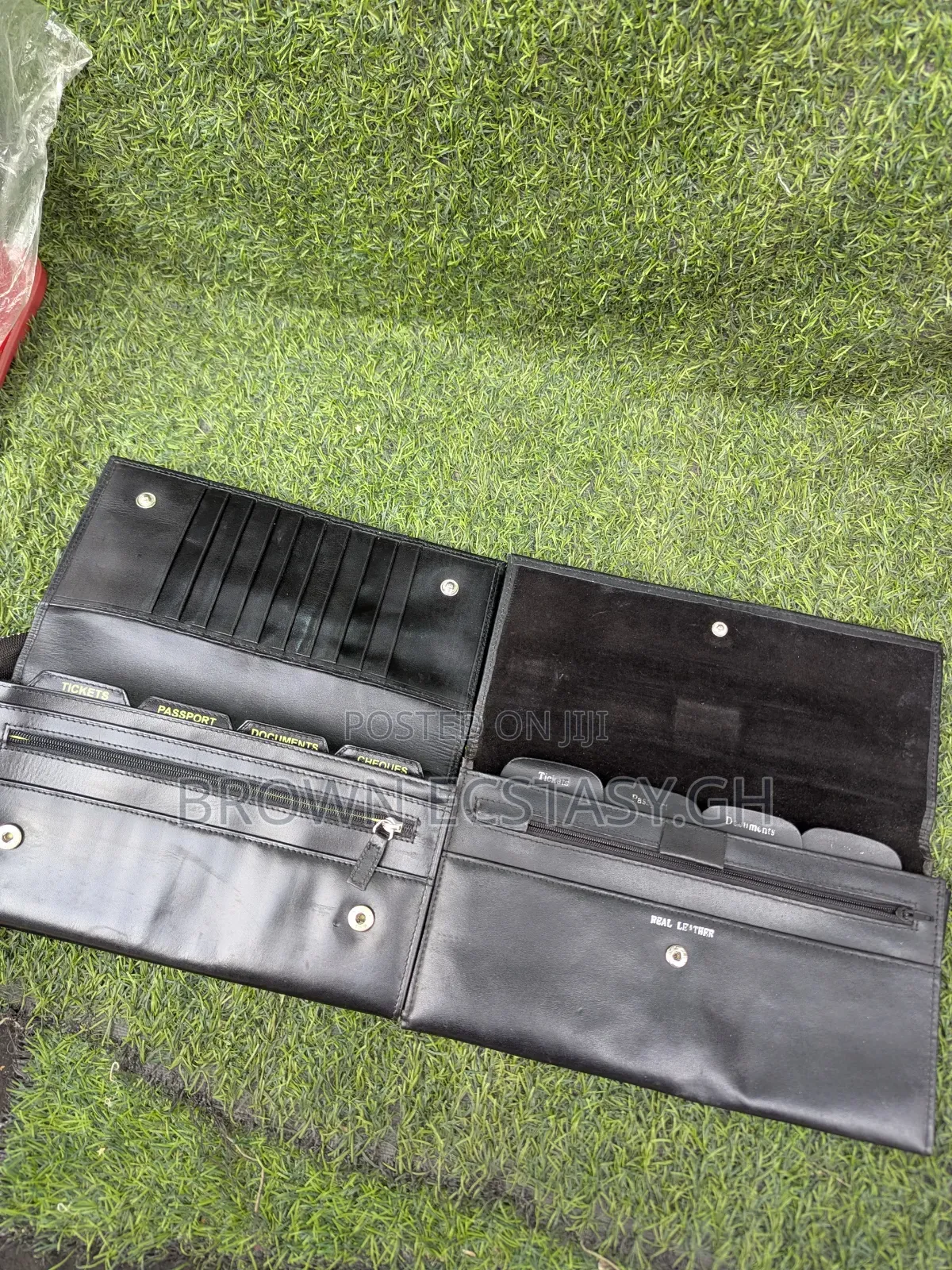 Radley Travel Wallet (Foose)
