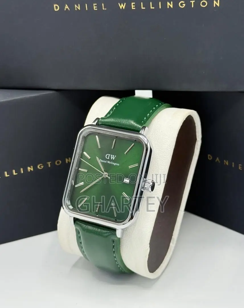 Square Dial Case Daniel Wellington Brown Green Strap