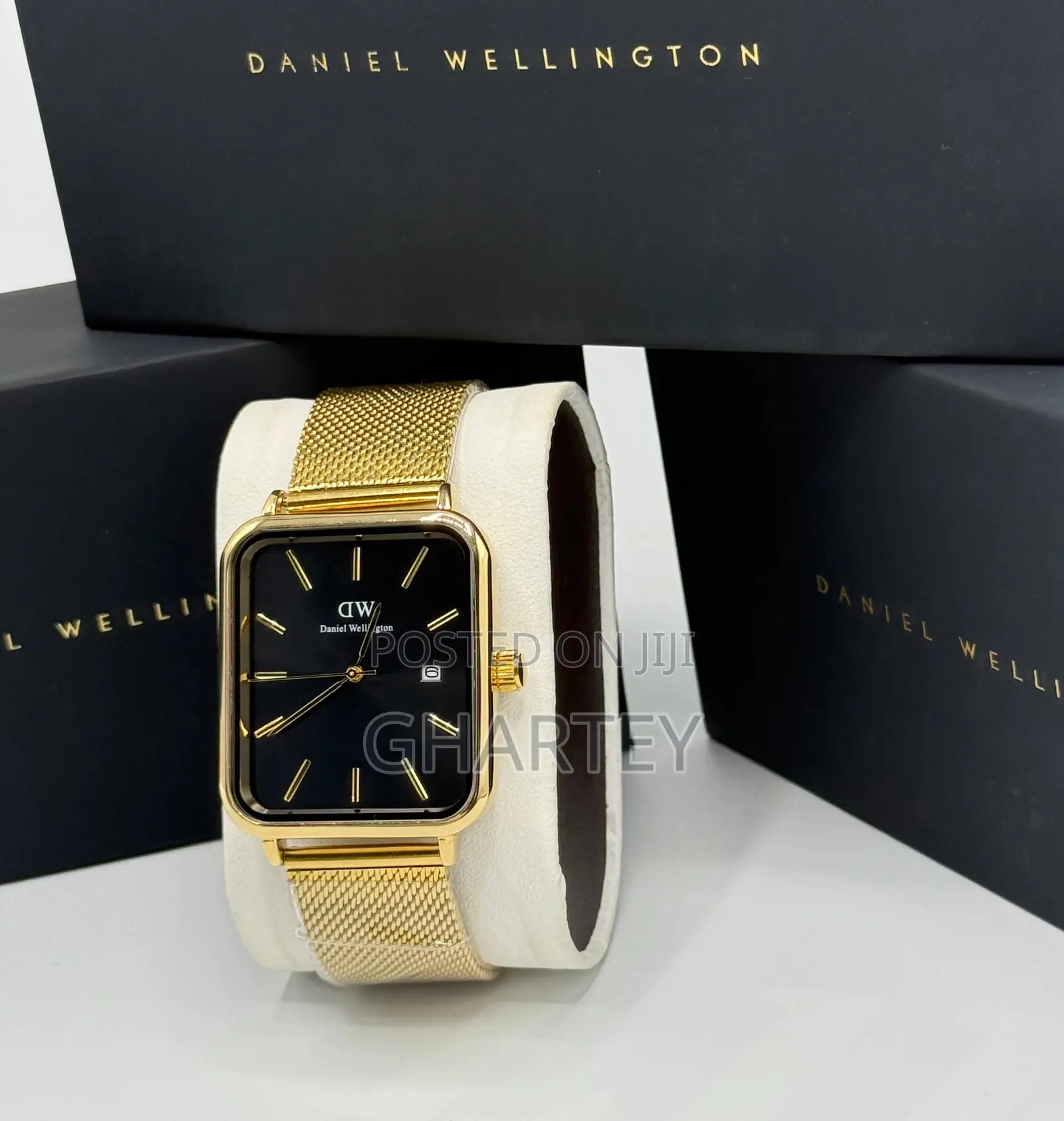Mesh Bracelet Strap Analog Unisex Daniel Wellington Watch