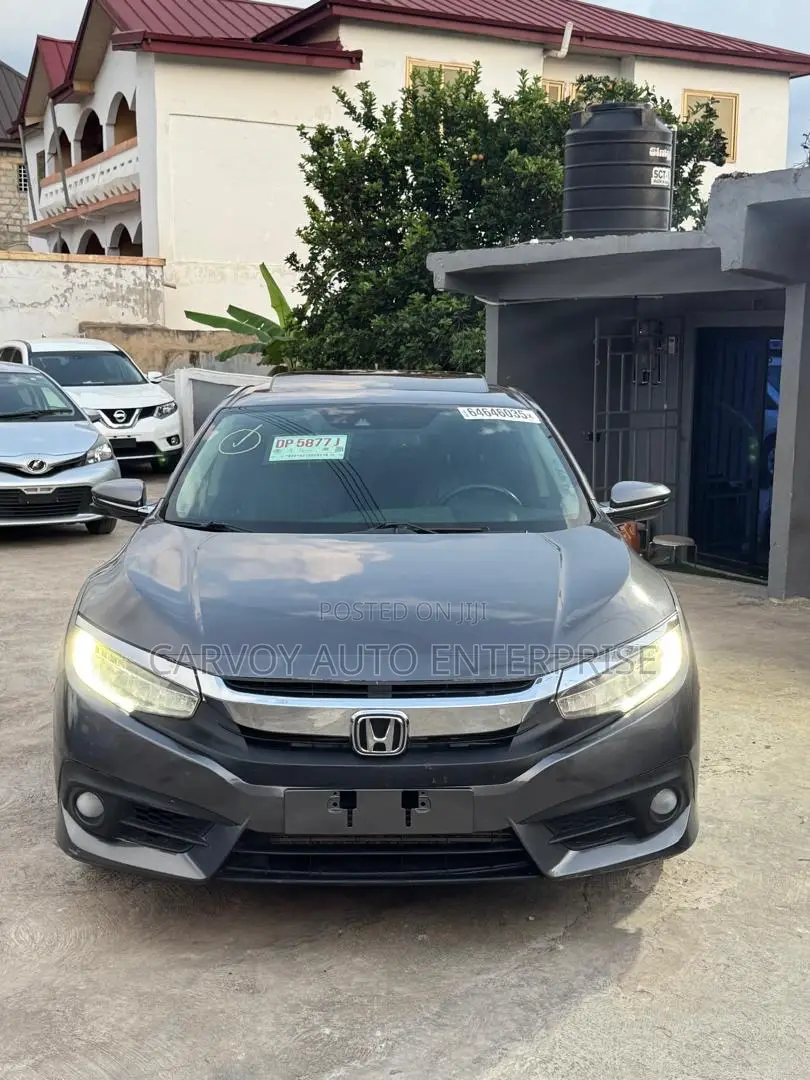 Honda Civic Touring 4dr Sedan (1.5L 4cyl) 2017 Gray