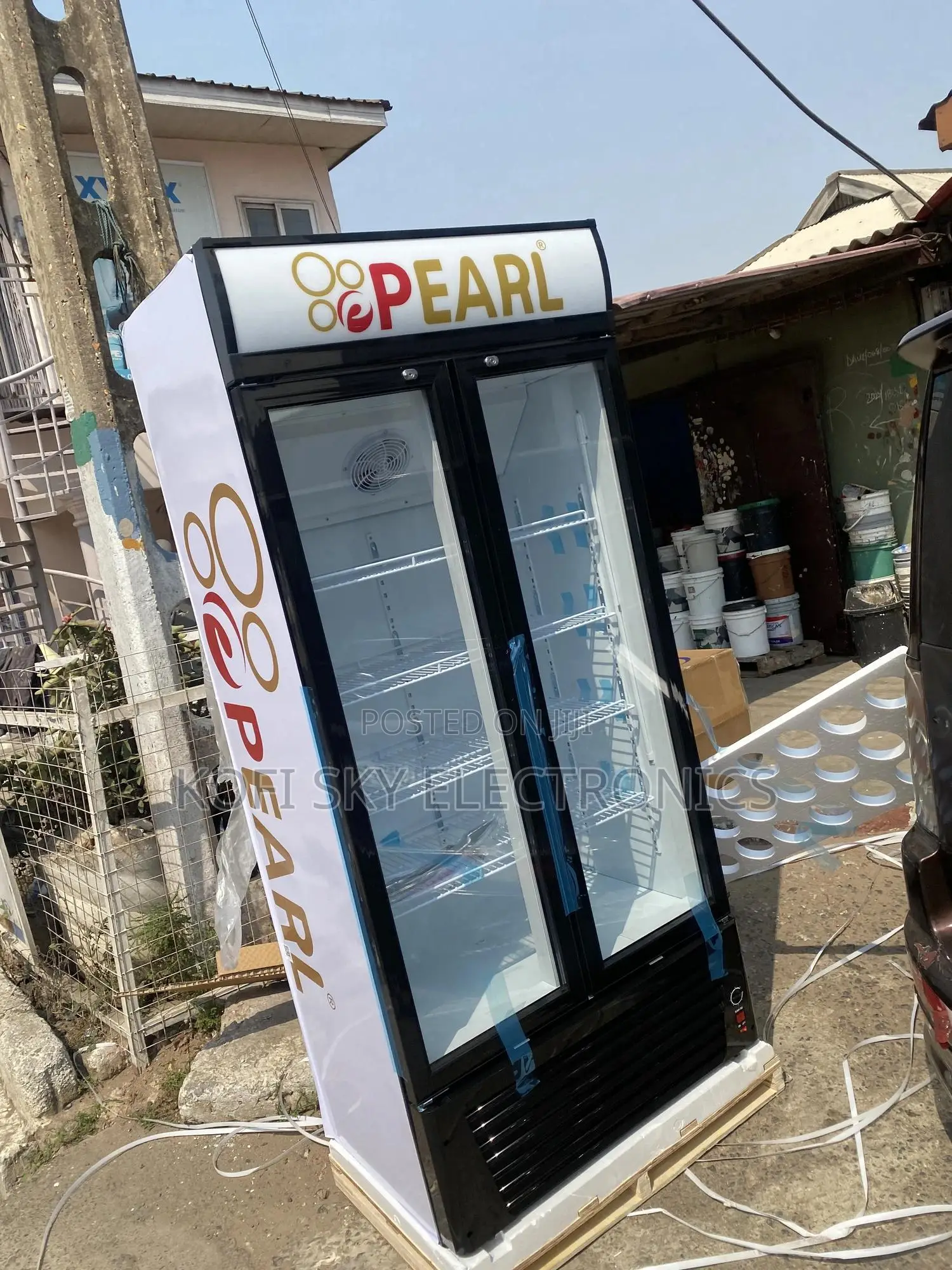 Pearl Doubledoor PVC-622-2b Display Fridge