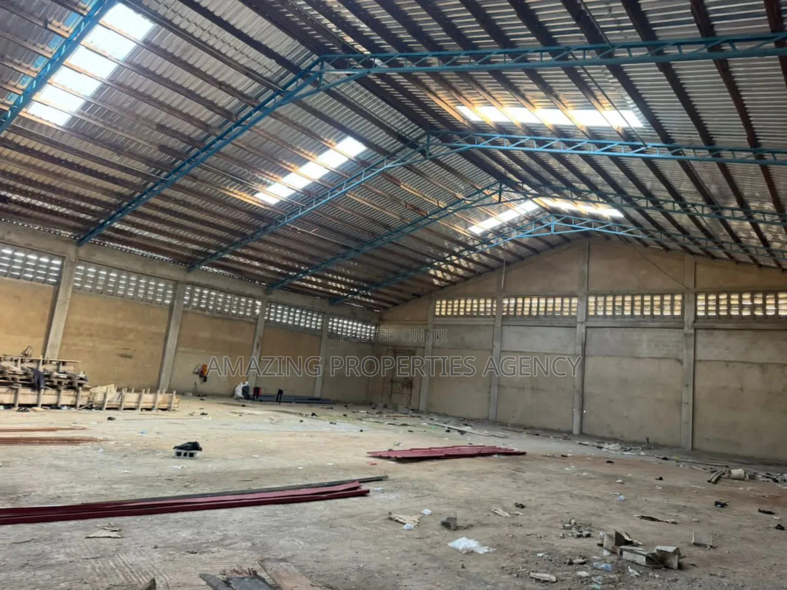 1300 SQM Warehouse With Office Complex Tantra Hills
