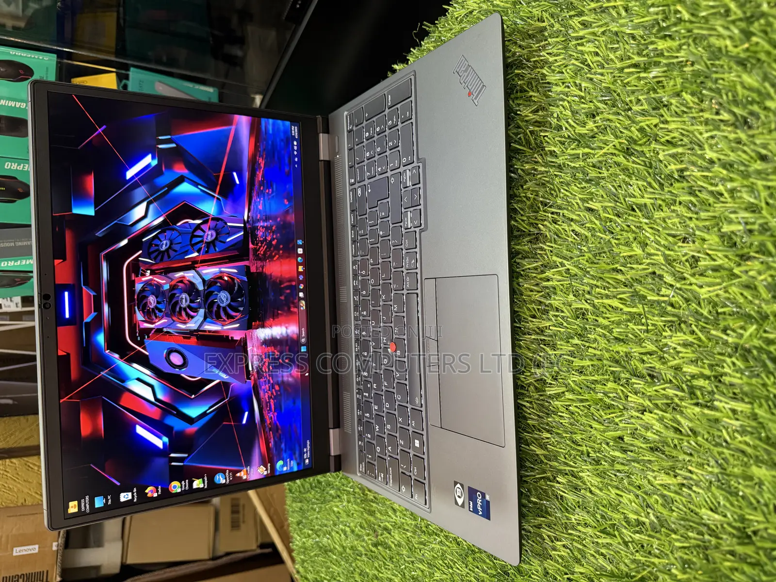 Laptop Lenovo Thinkpad P15s 32GB Intel Core I9 SSHD (Hybrid) 1T