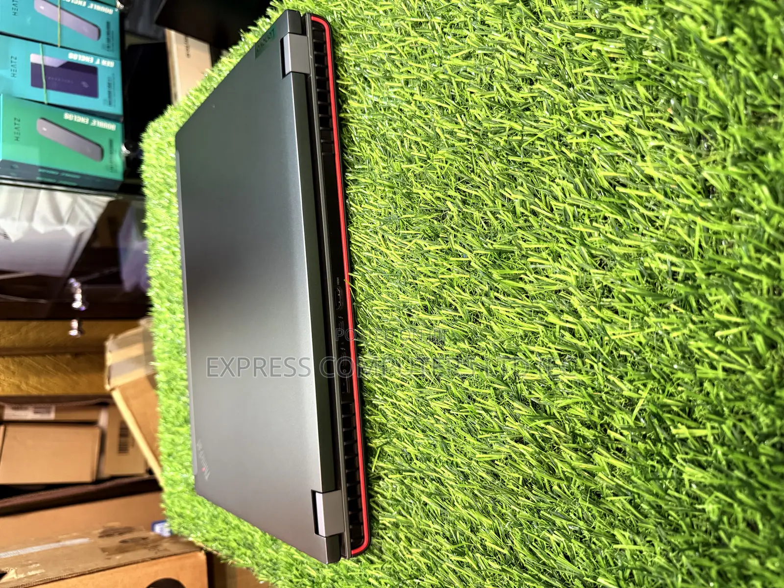 Laptop Lenovo Thinkpad P15s 32GB Intel Core I9 SSHD (Hybrid) 1T