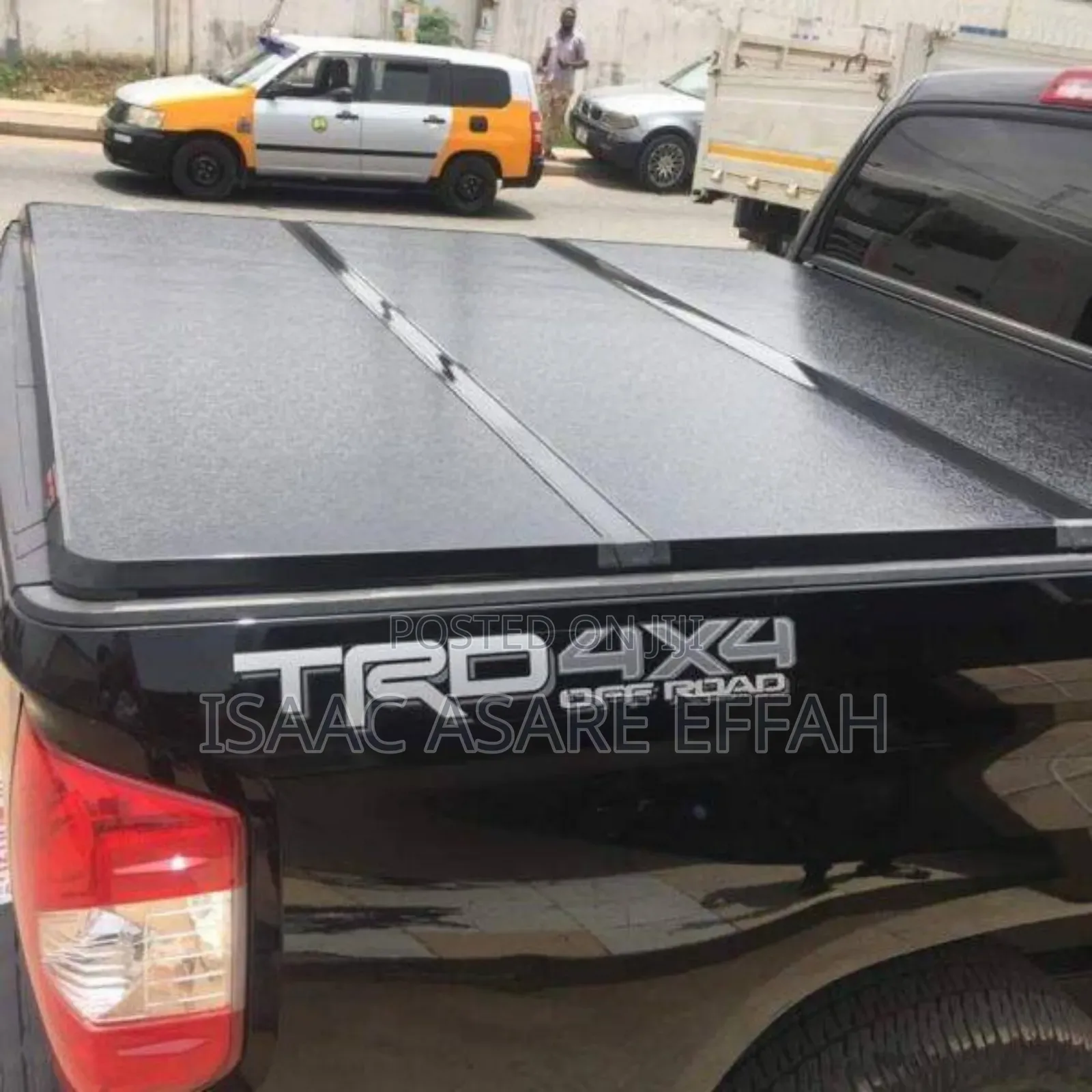 New Pickup Bucket Cover (Hard Trifold)