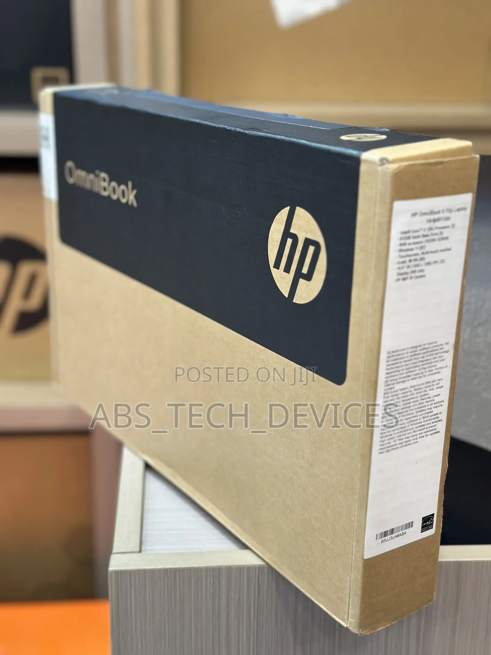 New Laptop HP OmniBook 5 Flip 8GB Intel Core i5 SSD 512GB