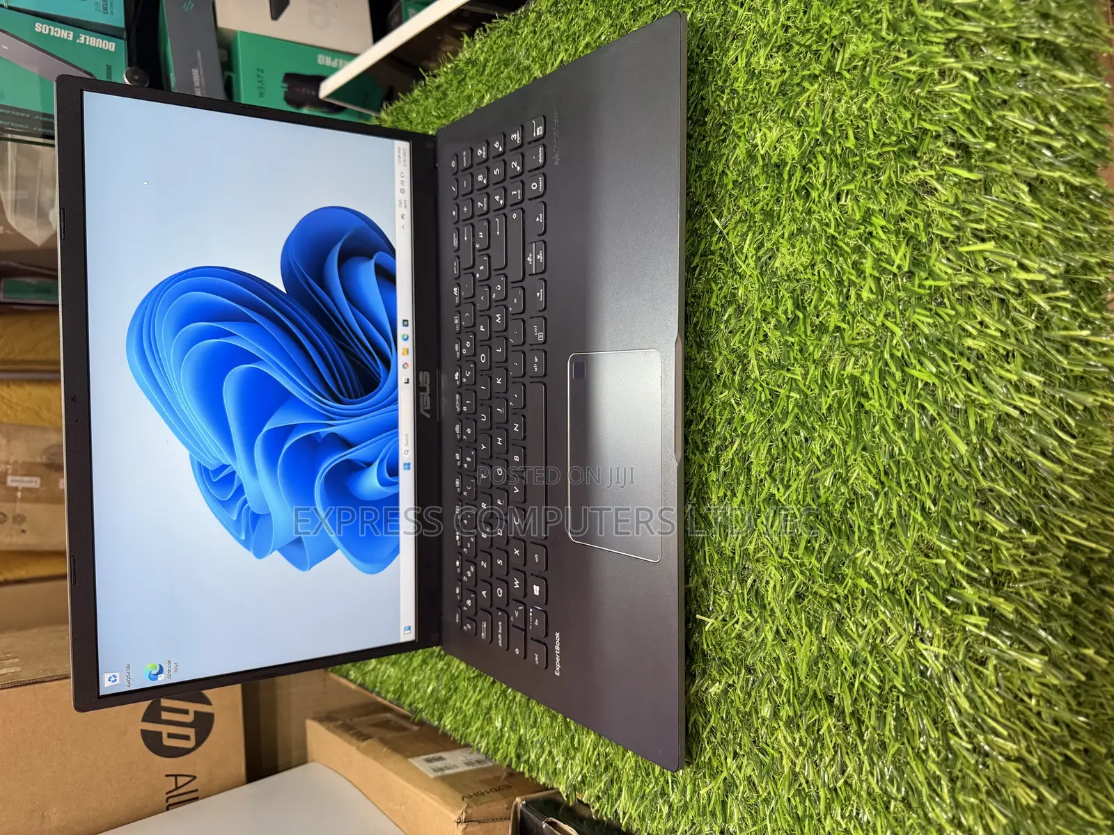 Laptop Asus VivoBook 15 X505BA 8GB Intel Core I3 SSD 256GB