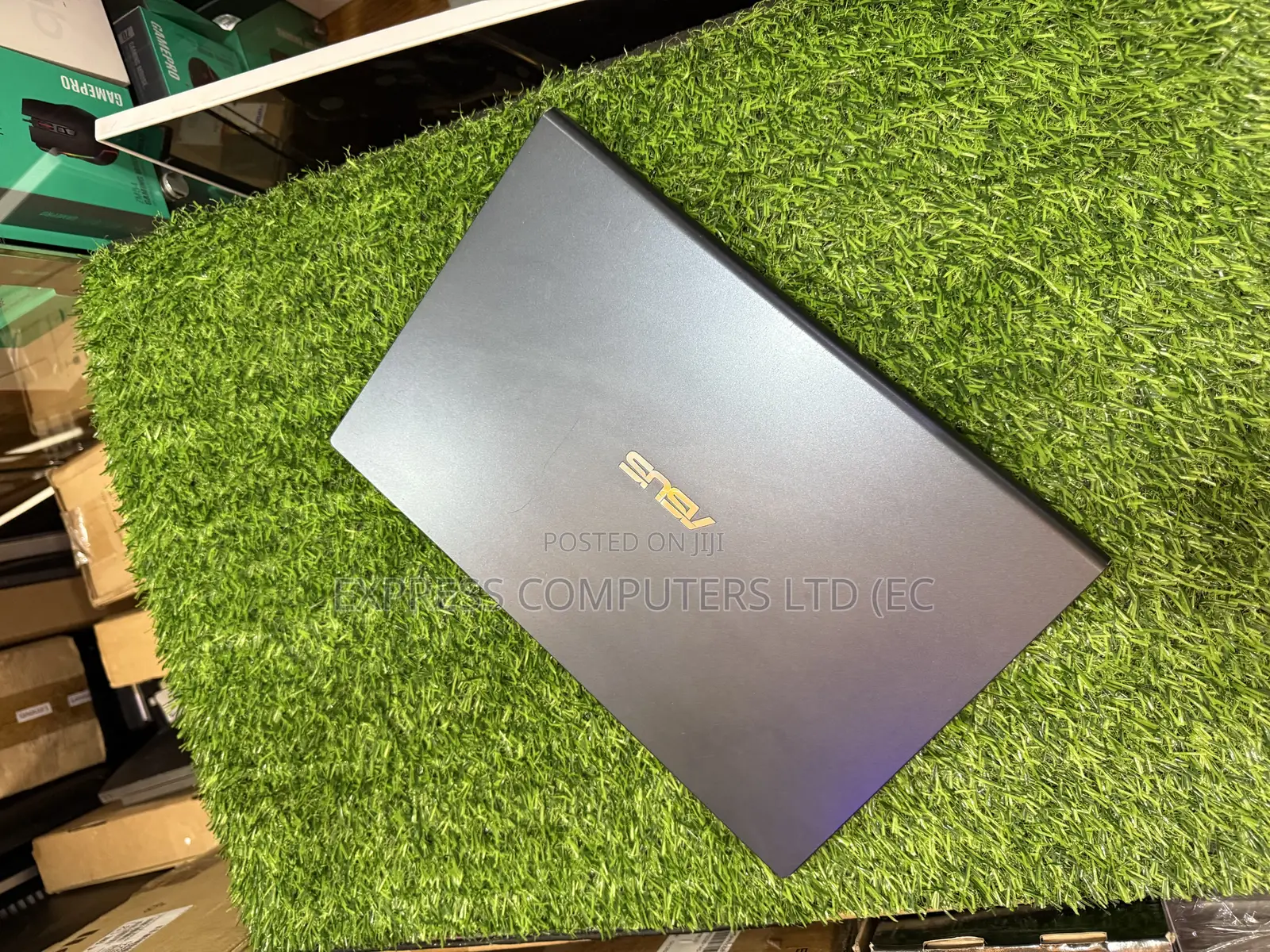Laptop Asus VivoBook 15 X505BA 8GB Intel Core I3 SSD 256GB