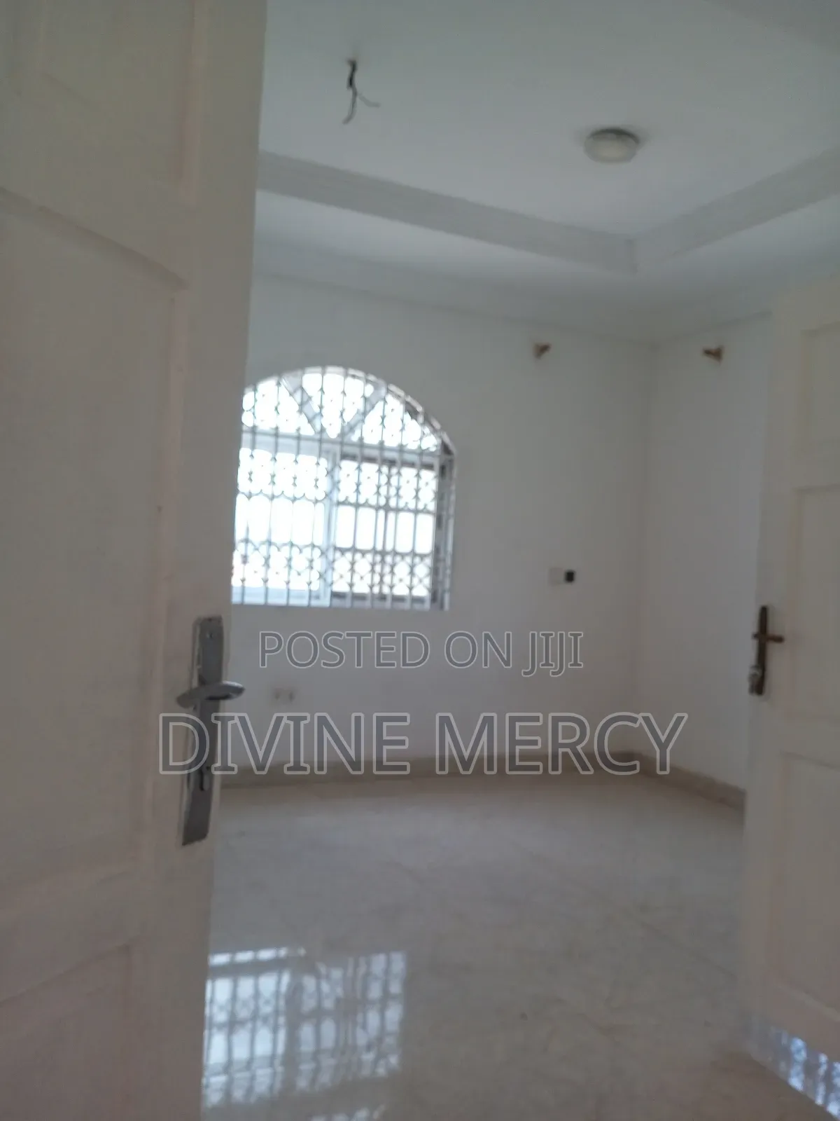 2bdrm Apartment in Tuba Junction, Awutu Senya East Municipal for rent