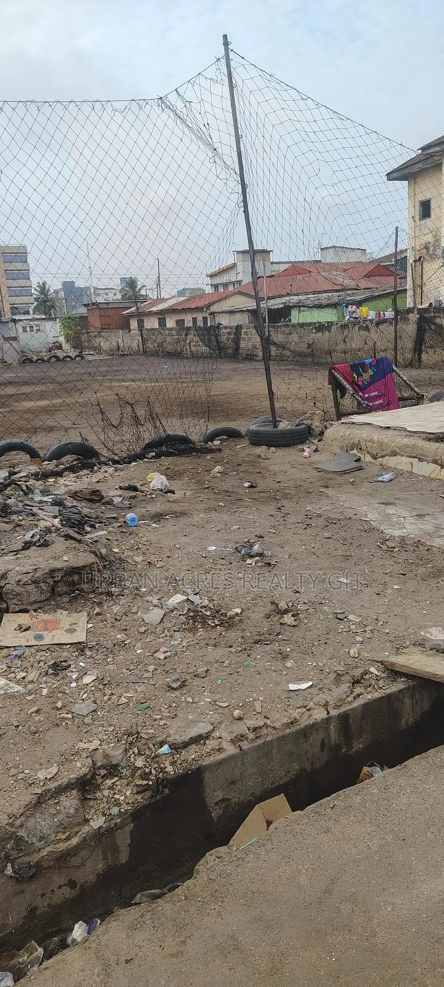 Gt/Accra, (Kokomlemle) _ 1 Plot (0.14 Acre) Commercial Land