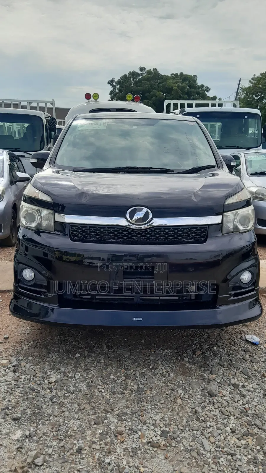 Toyota Voxy 2011 Black