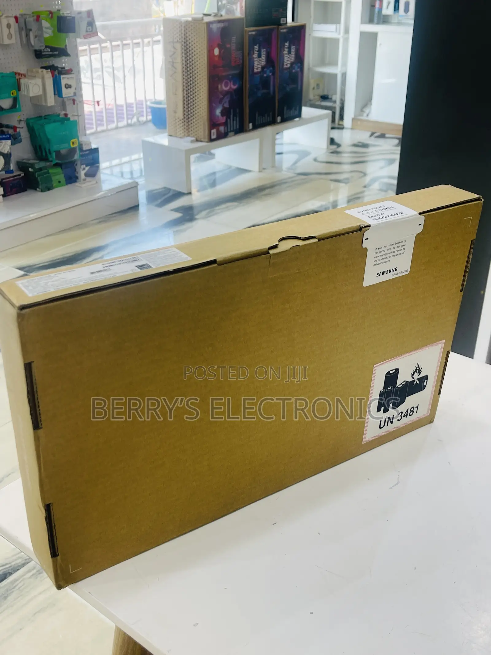 New Samsung Galaxy Book4 16GB Qualcomm Snapdragon X Plus SSD 512GB