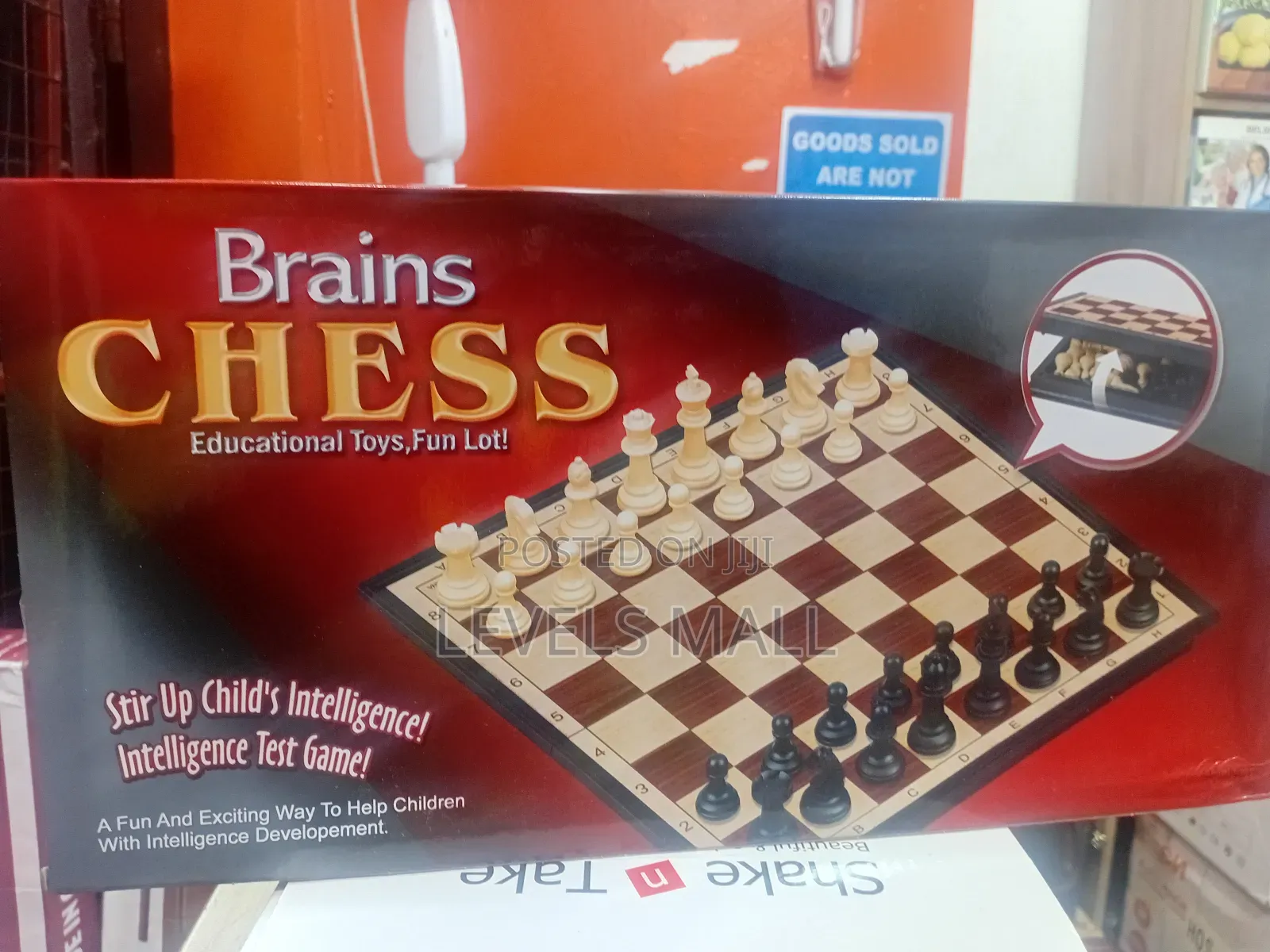 Brains Chess/ Chest Board