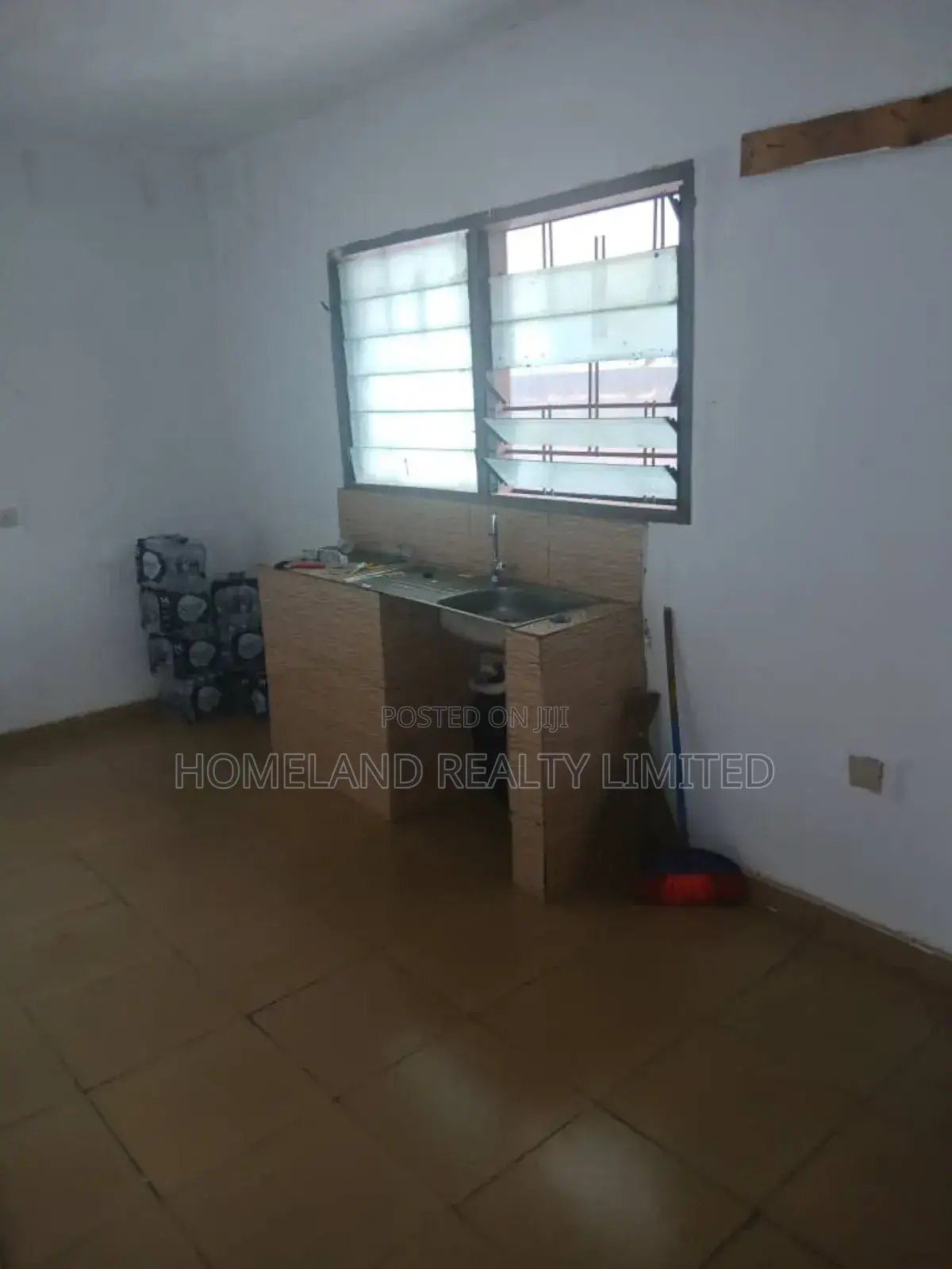 2bdrm Apartment in Forster Home, Adenta for rent