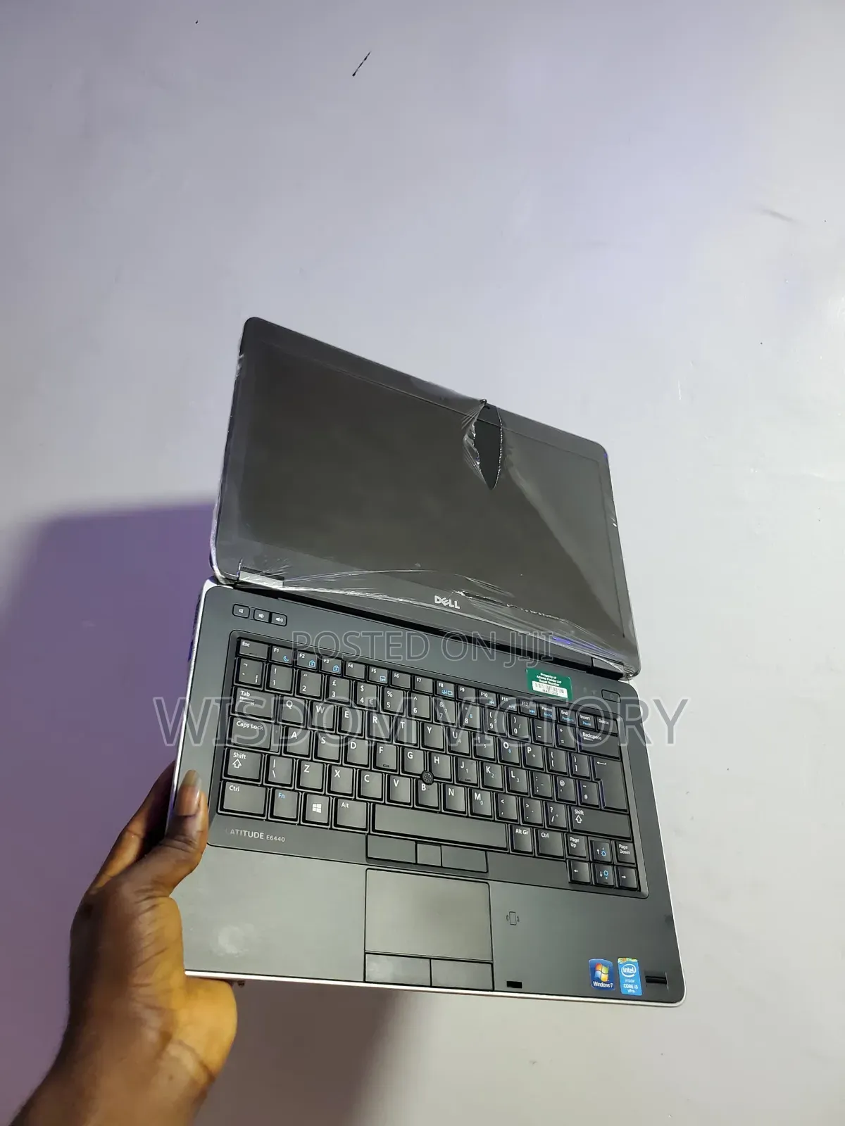 New Laptop Dell Adamo Onyx 8GB Intel Core I5 HDD 500GB