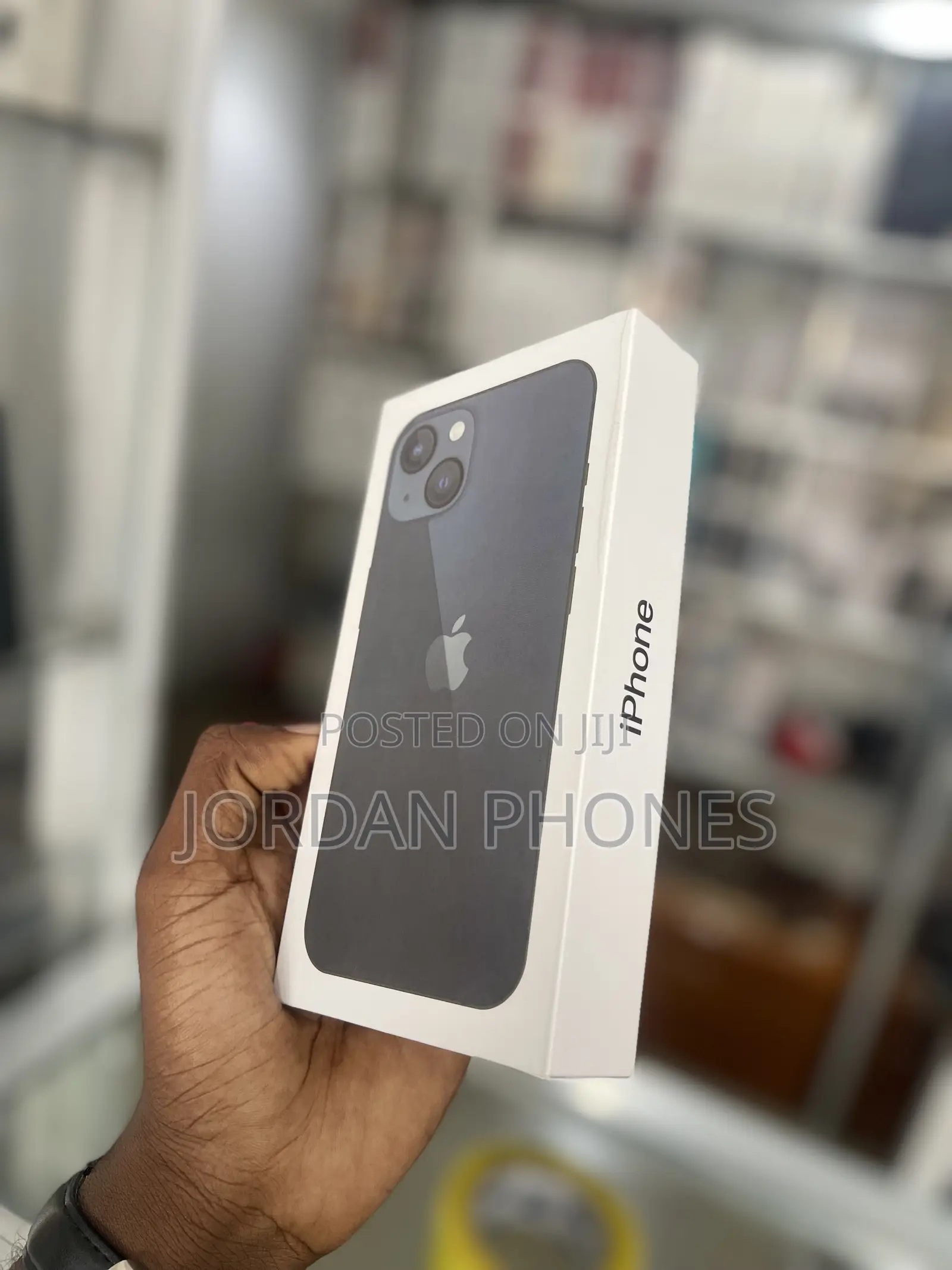 New Apple iPhone 13 128 GB Black