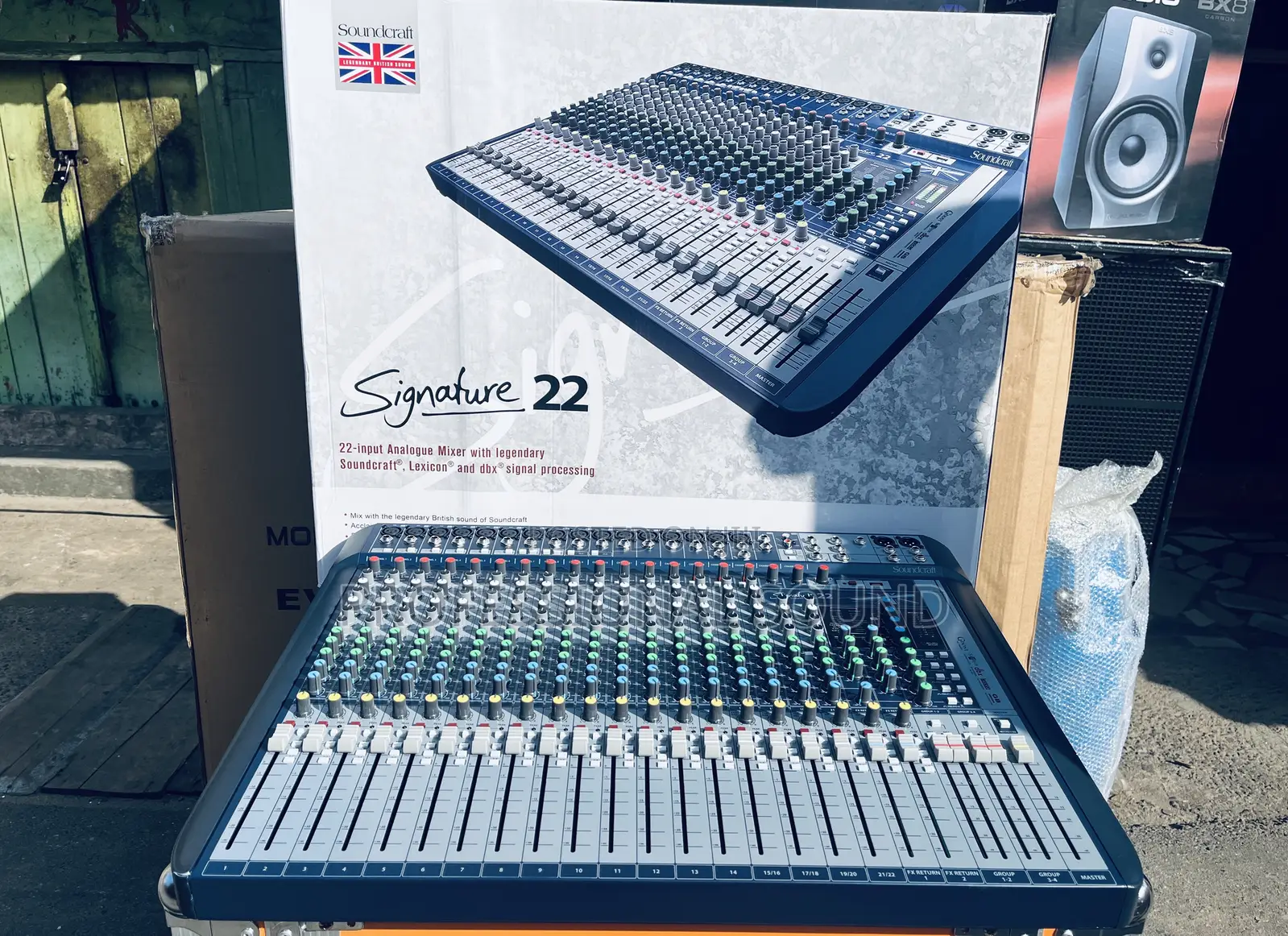 Soundcraft Signature 22 Channel