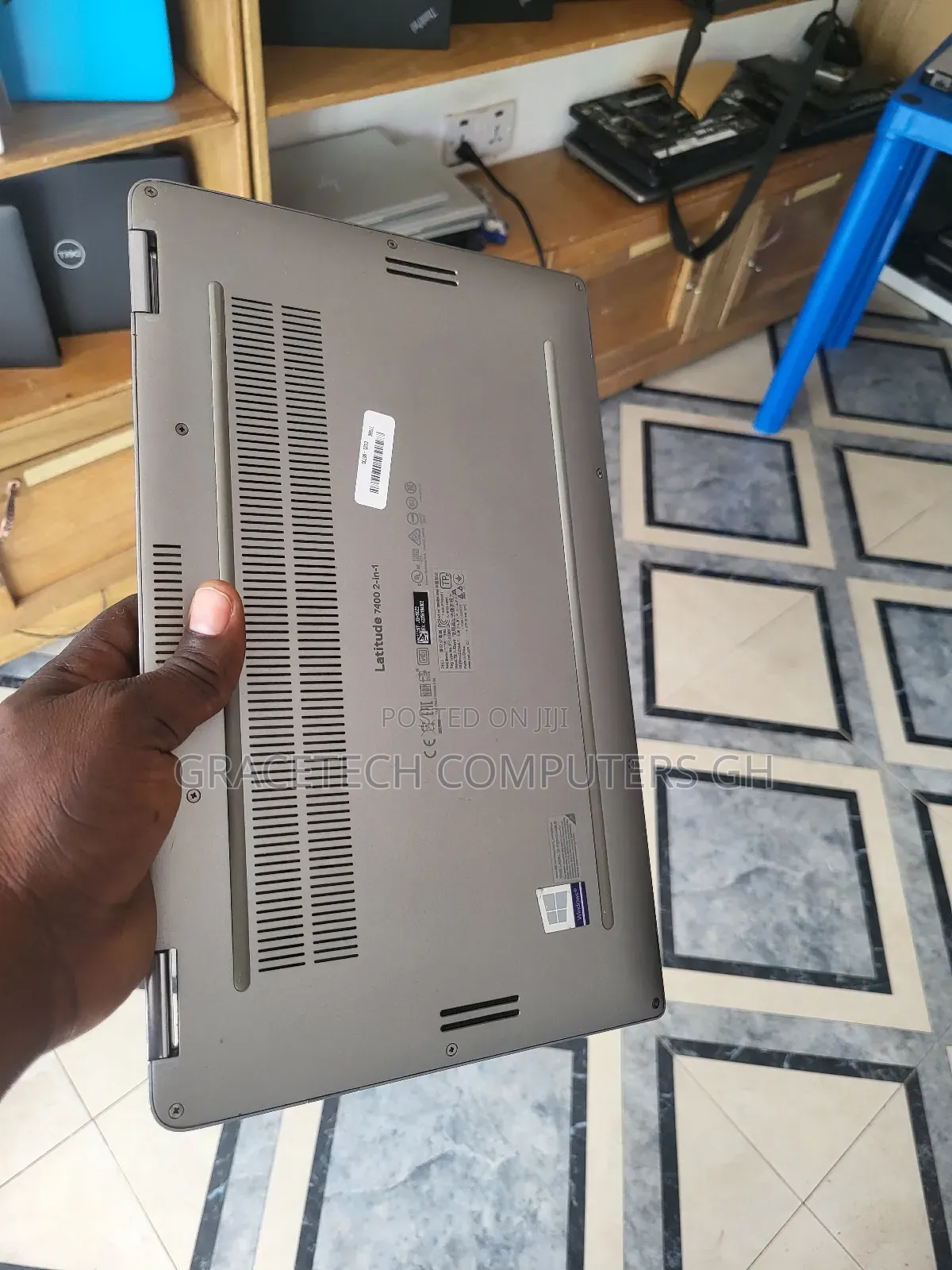 Laptop Dell Latitude 7200 2-in-1 8GB Intel Core I5 SSD 256GB