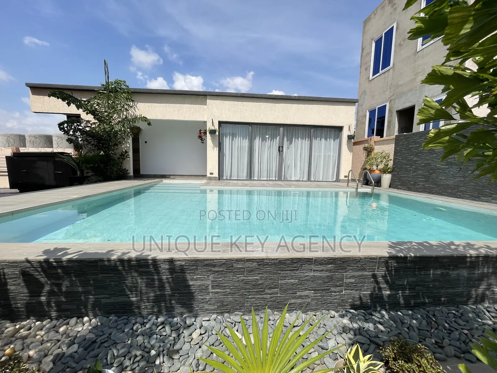 Furnished 4bdrm House in Unique Key Agency, Airport Residential Area