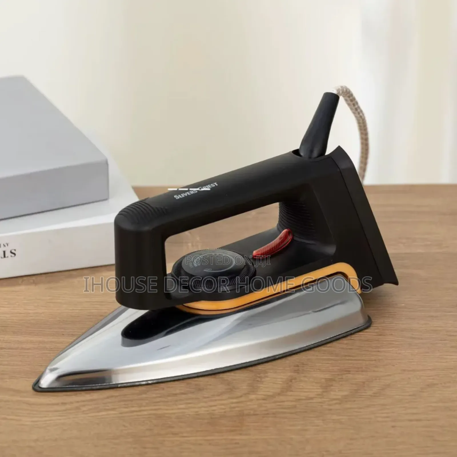 Royal Deluxe Dry Iron