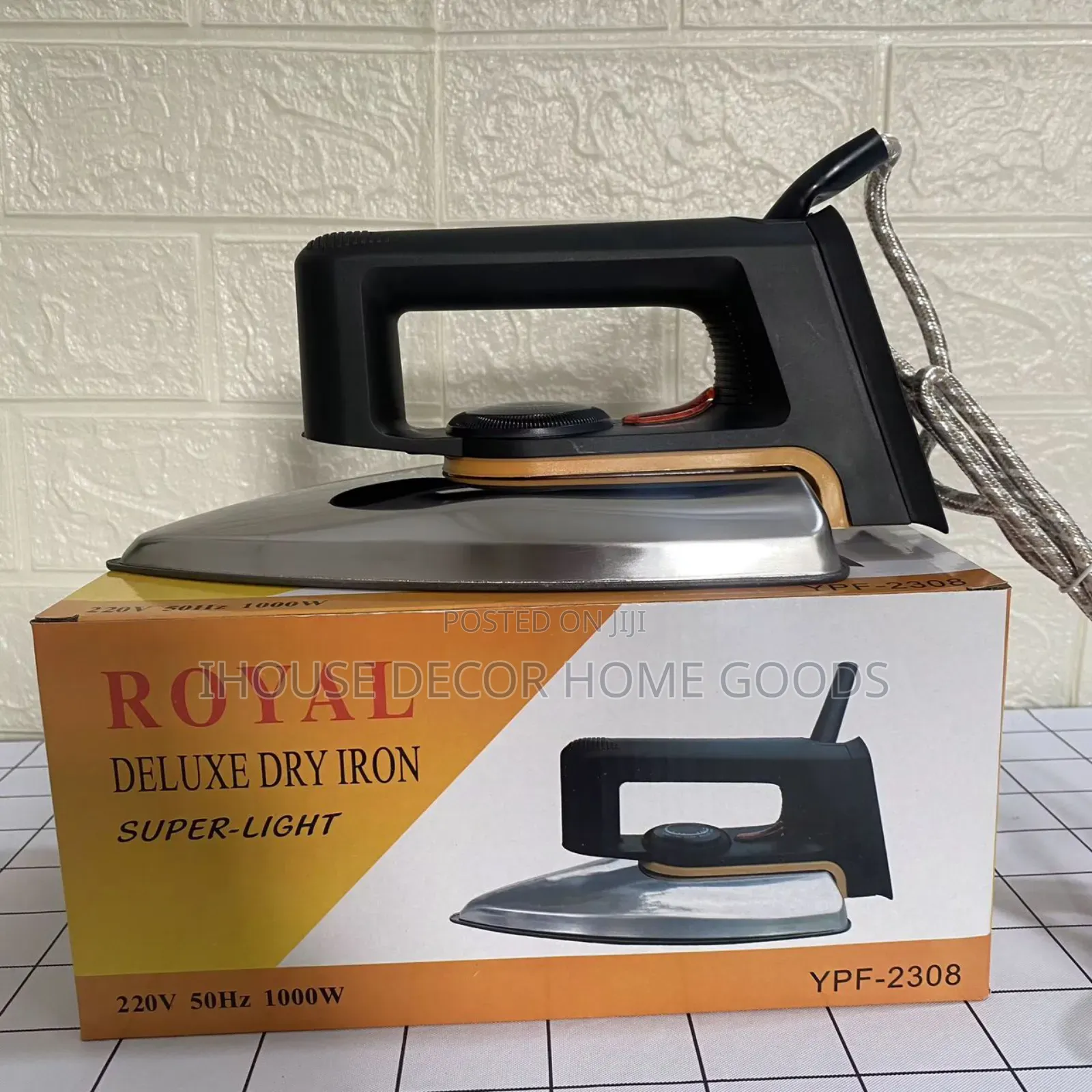 Royal Deluxe Dry Iron