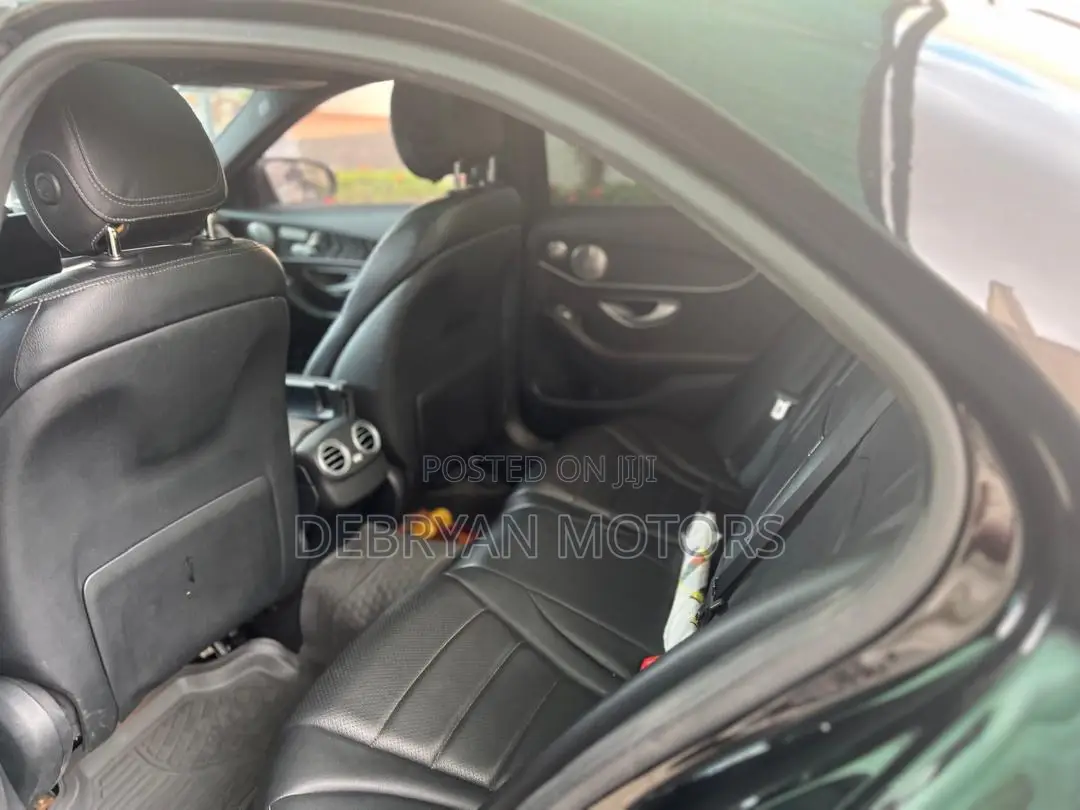 Mercedes-Benz C300 Sport 4dr AWD 4Matic Sedan (2.0L 4cyl 7A) 2015 Black