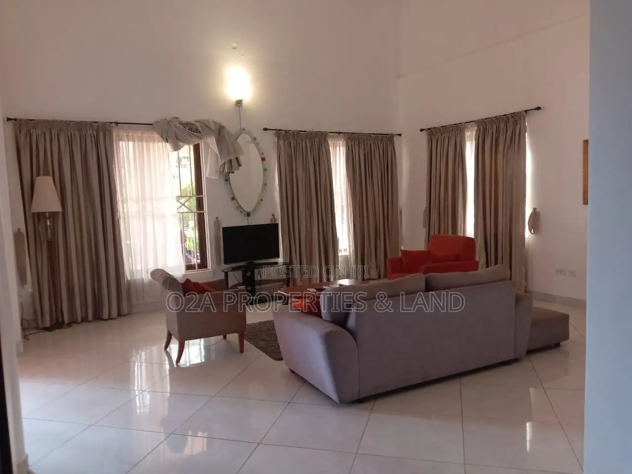 5bdrm House in Adjiringanor, Ability for sale