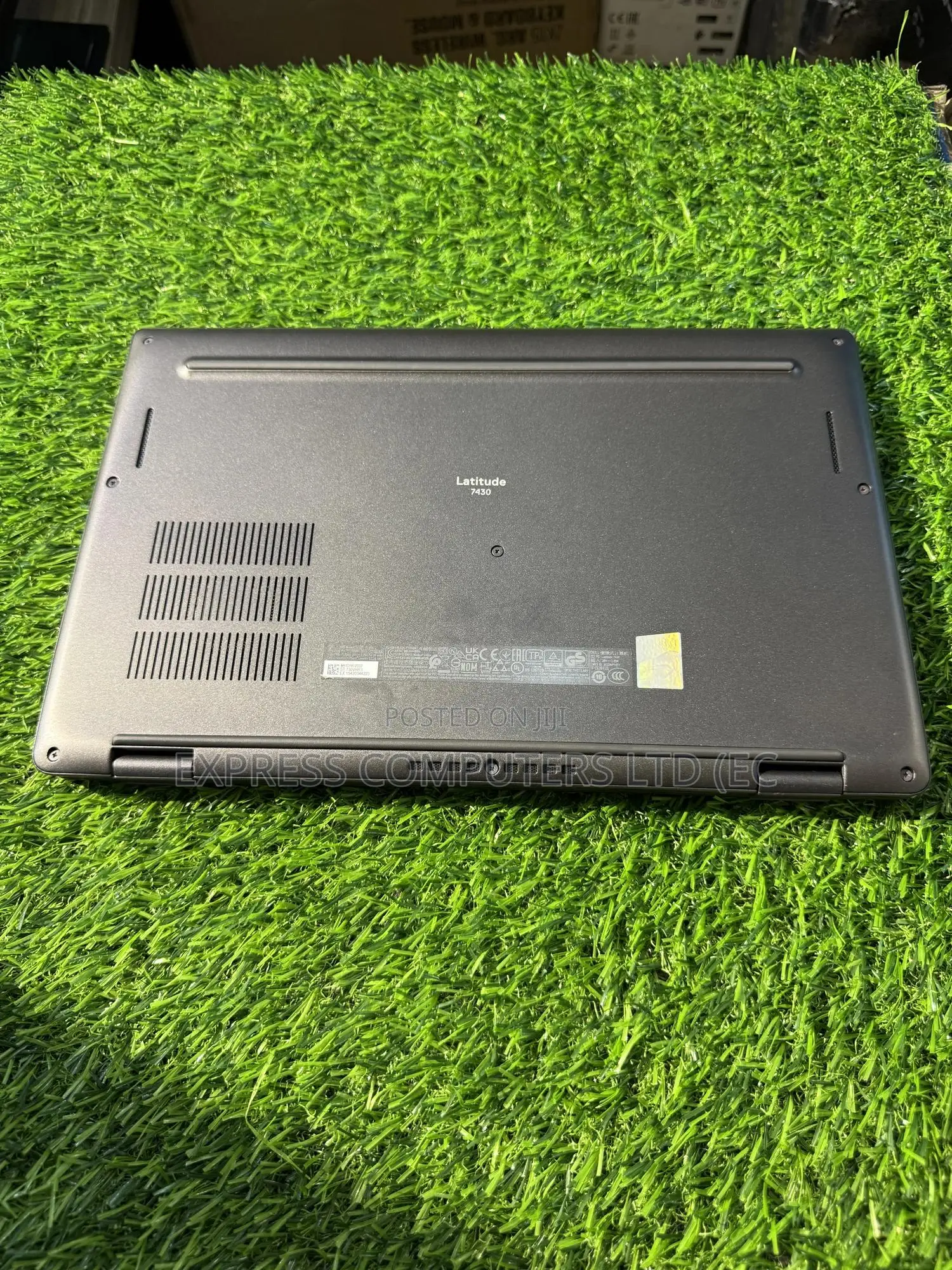 Laptop Dell Latitude 7430 32GB Intel Core I7 SSHD (Hybrid) 512GB