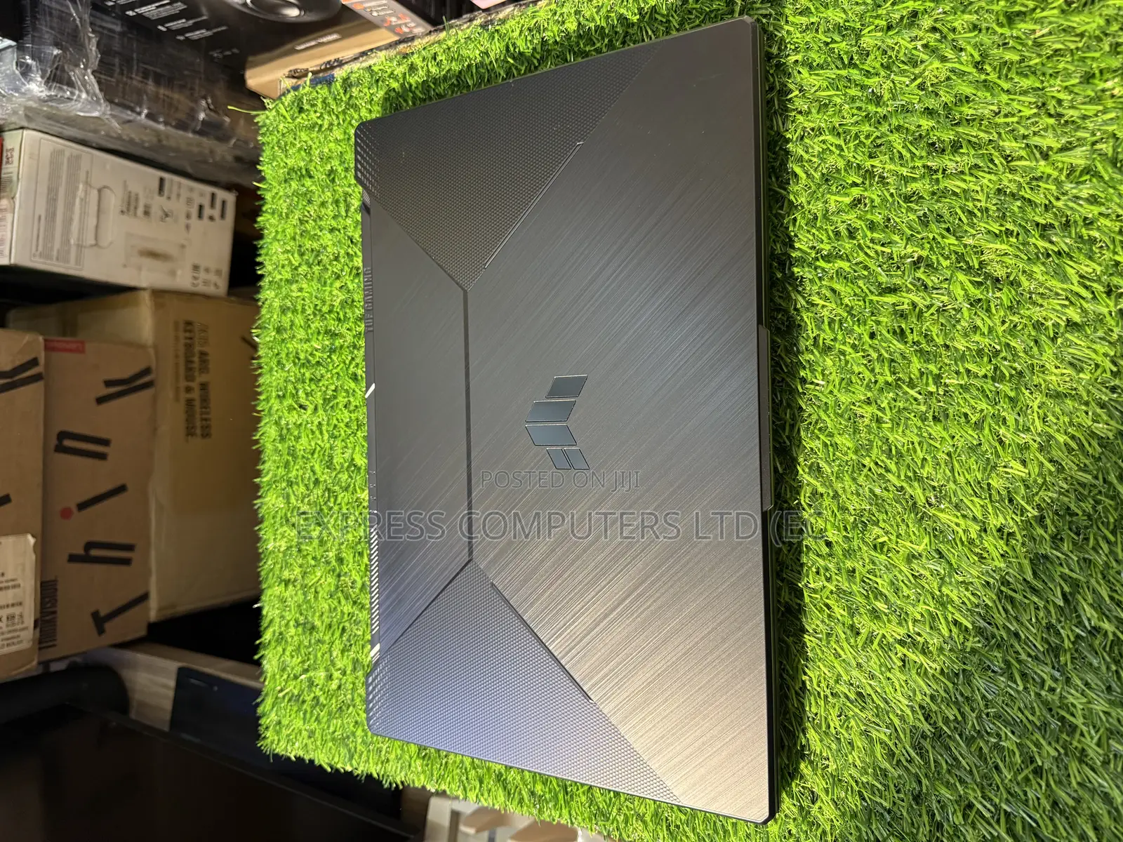 Laptop Asus TUF Gaming A16 24GB AMD Ryzen 7 SSD 512GB