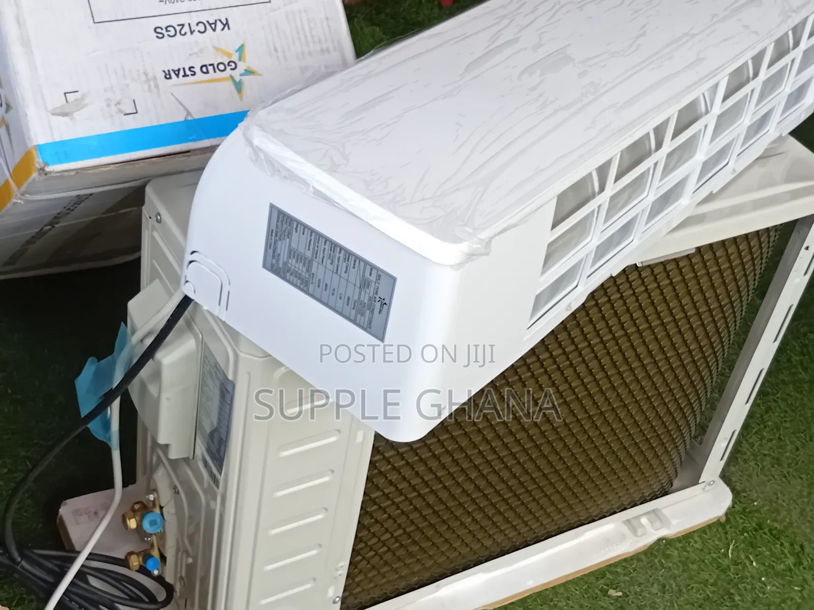 Let the Gold Star 1.5hp Split System Fill Your Room With Cool,Soothing