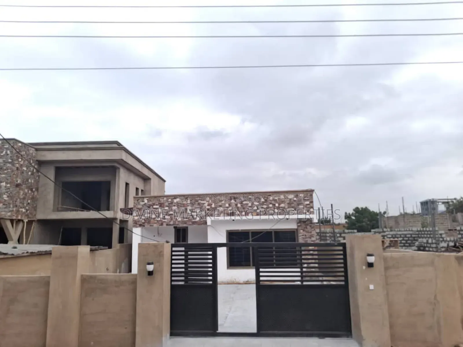 3bdrm House in Amrahia for sale
