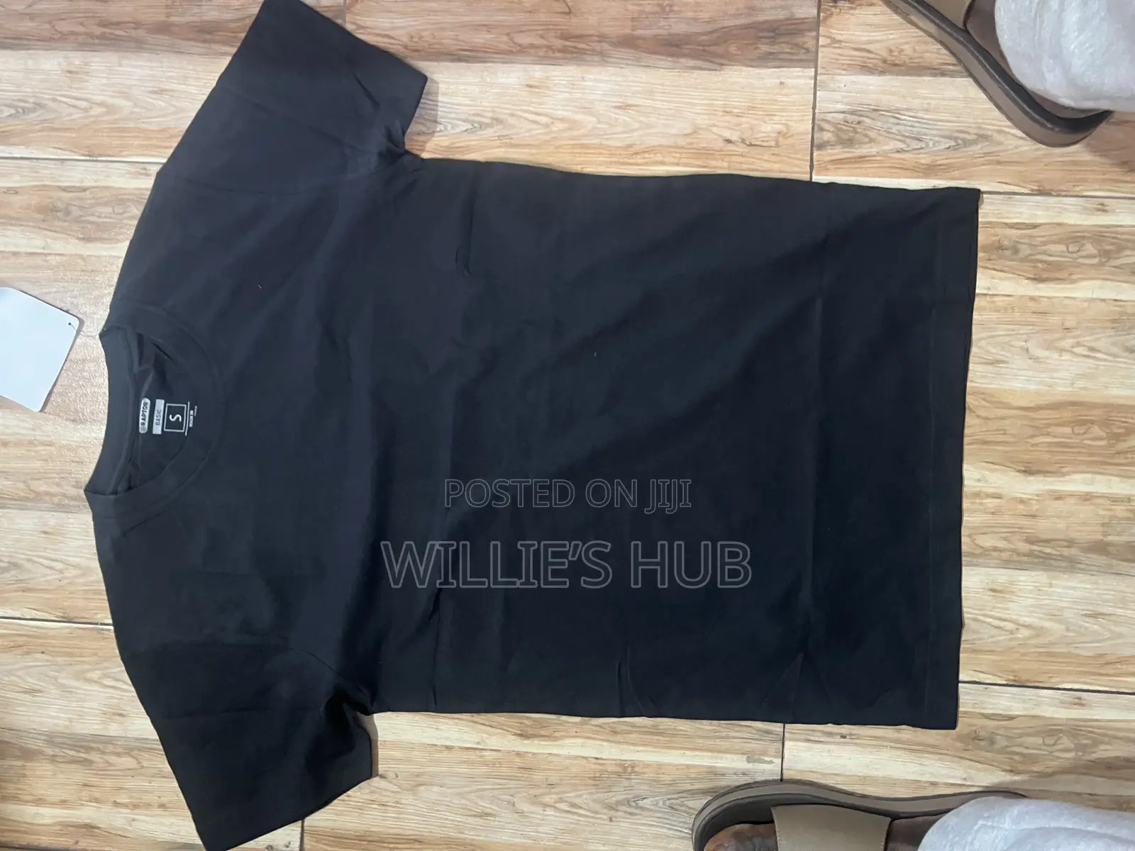 Black Round Neck T Shirt