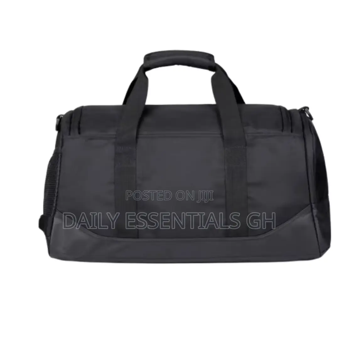 Large Capacity Gym Bag – For Men Women