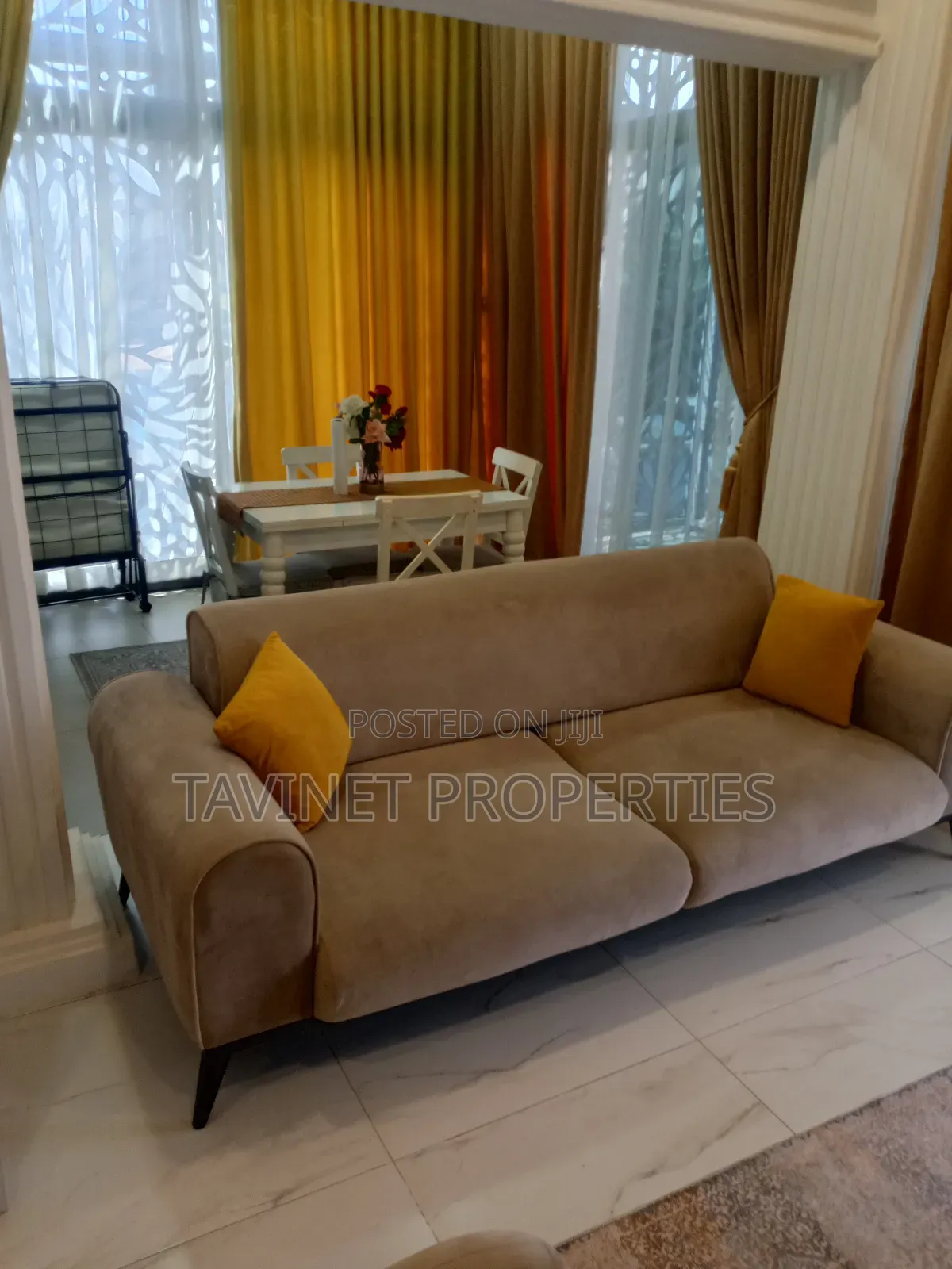 Executive Furnished Studio Apartment in Adjiriganor for Short Let
